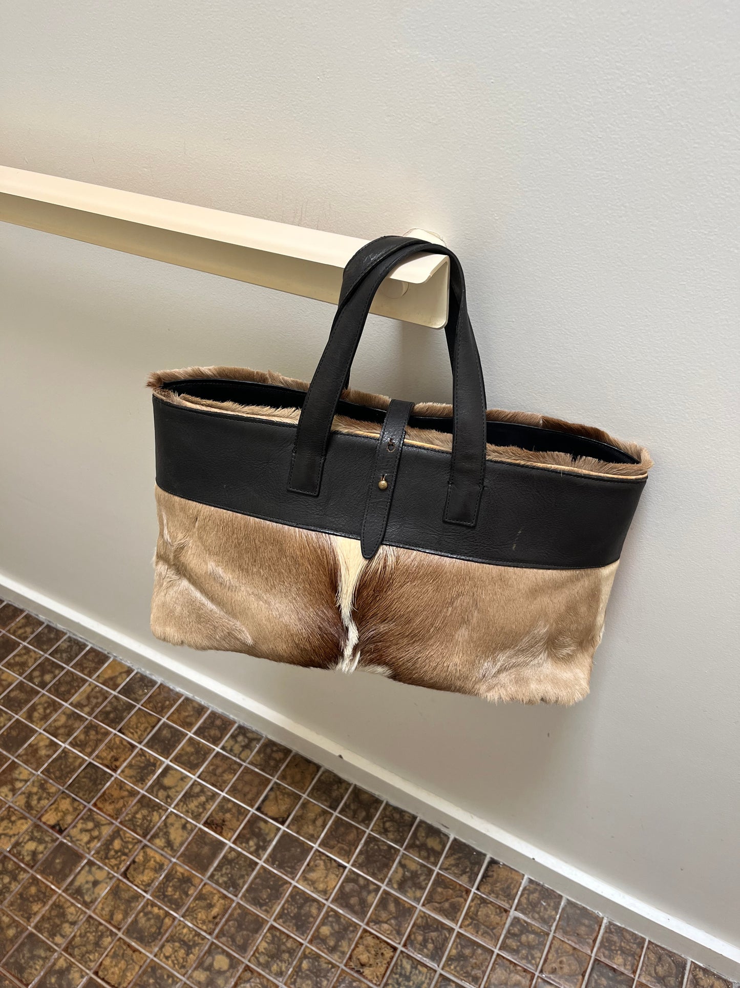 no 2392 / FUR