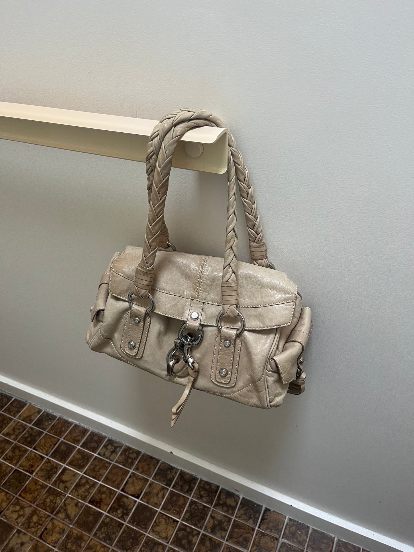 no 2394 / FRANCESCO BIASIA
