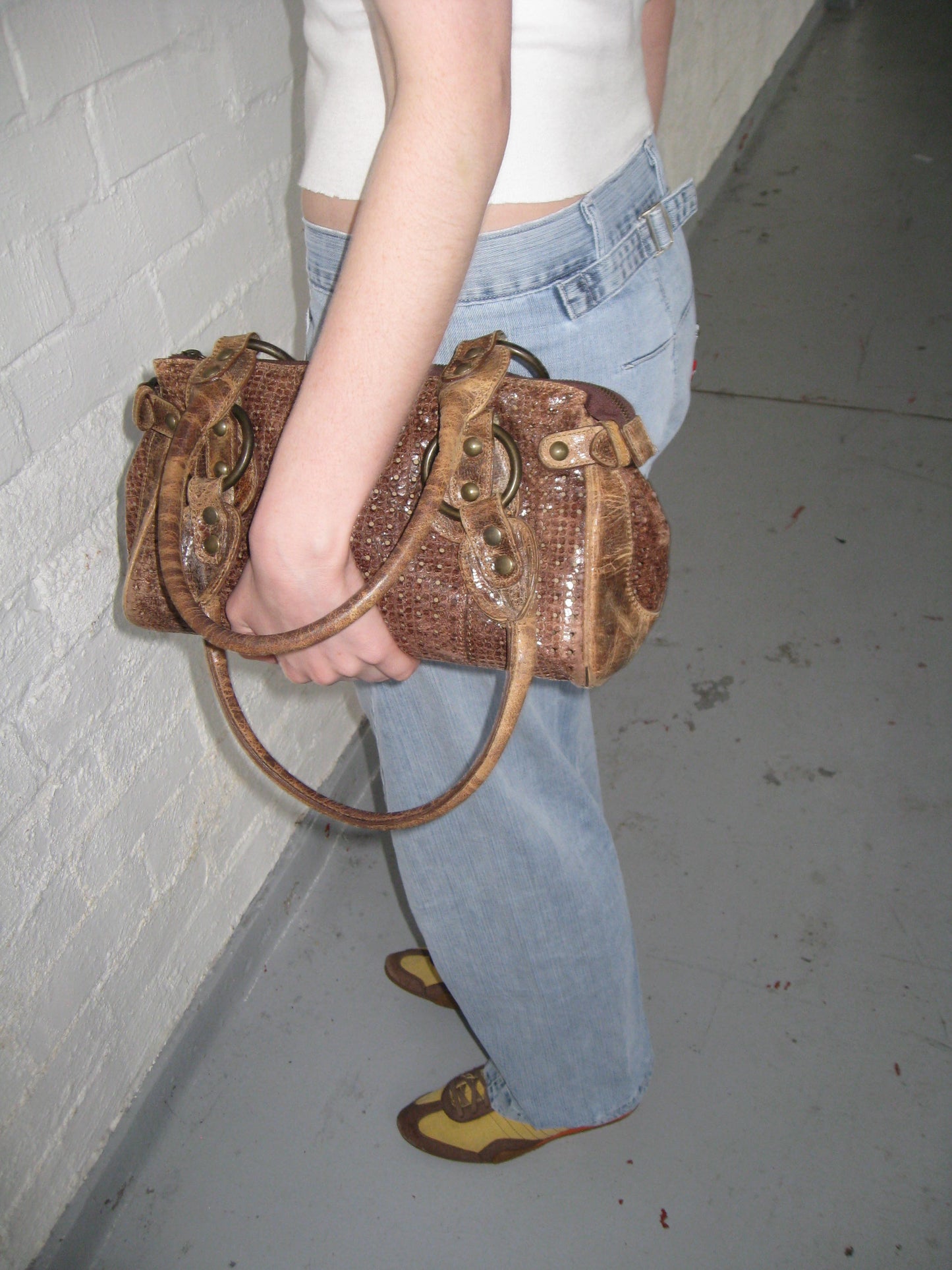 no 2399 / LEATHER