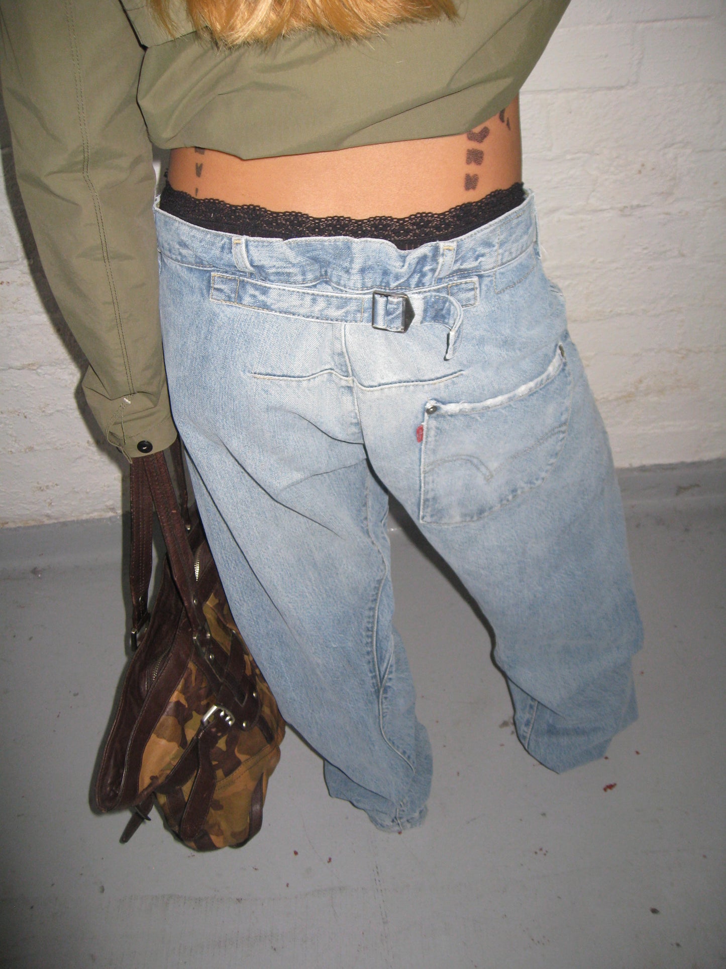 no 2404 / LEVIS ENGINEERED
