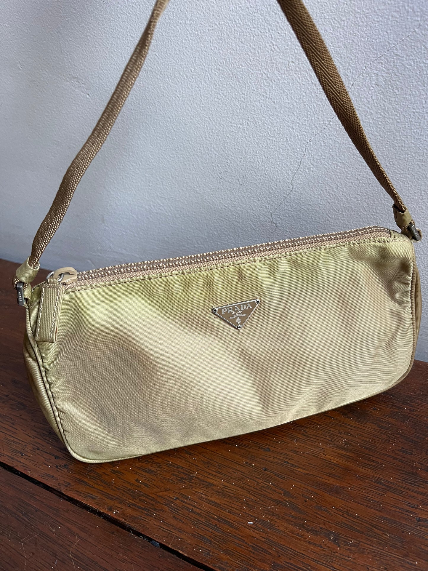 no 2720 / PRADA