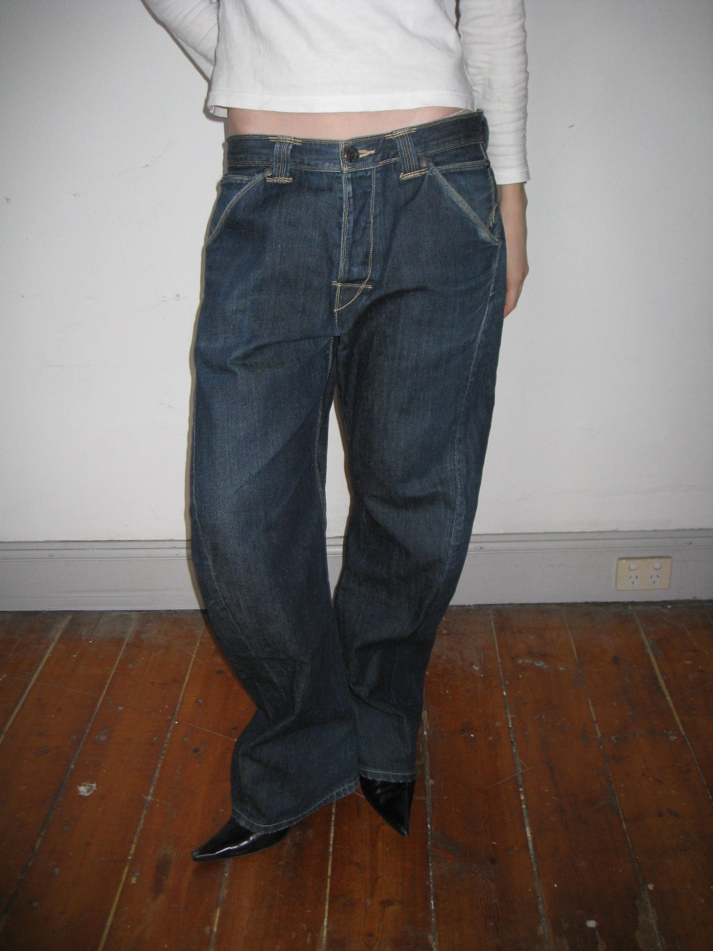 no 2493 / LEVIS ENGINEERED