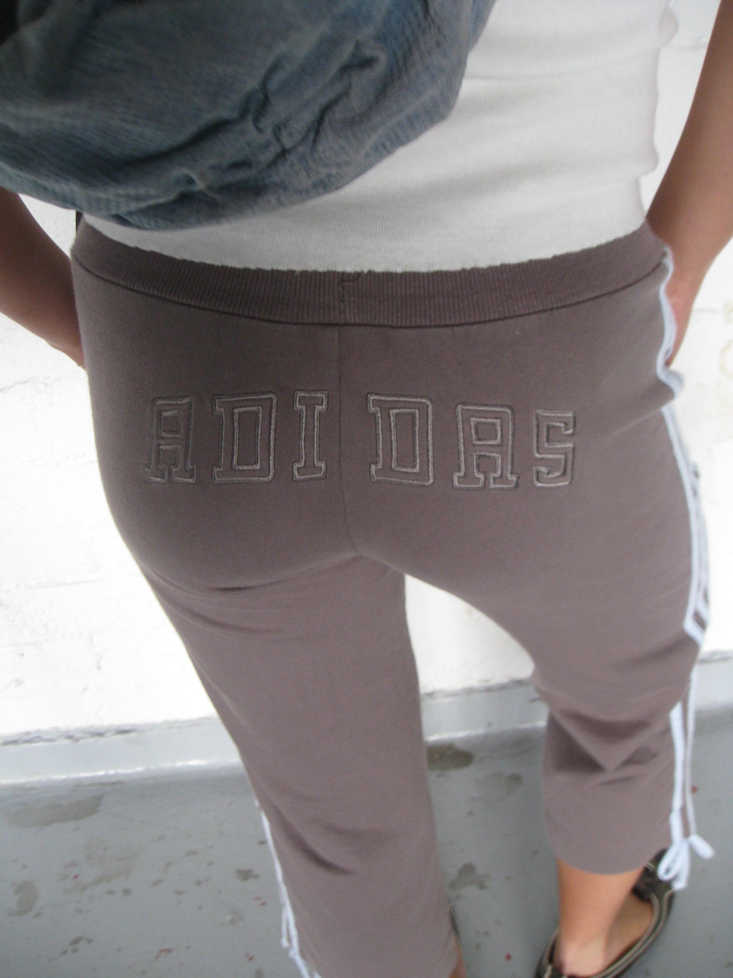 no 2390 / ADIDAS