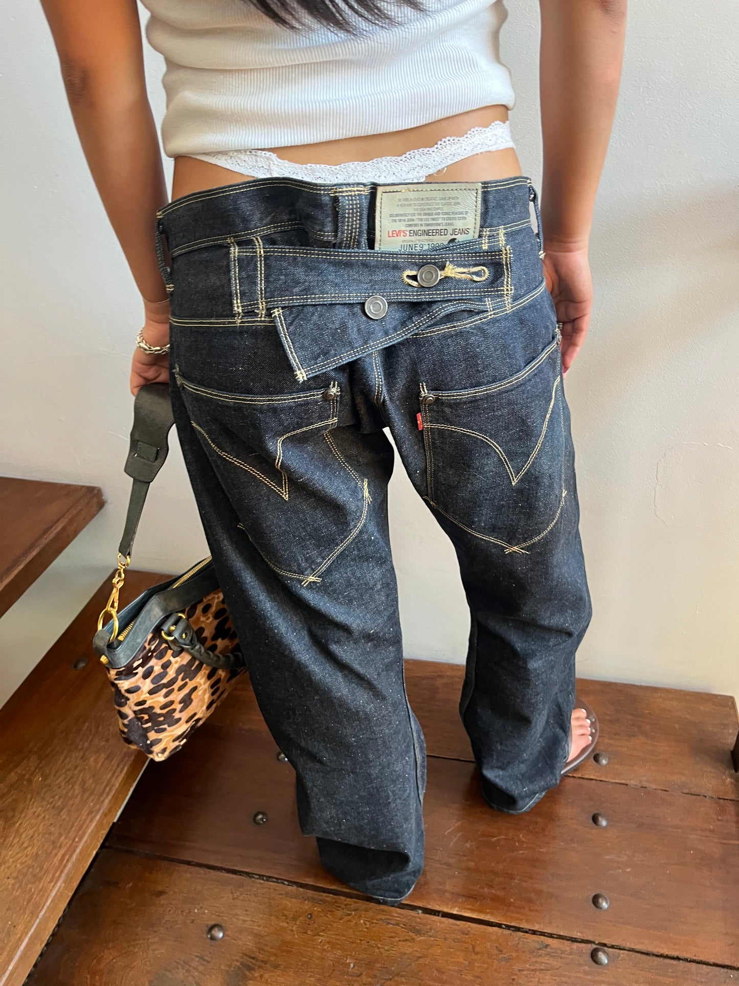 no 2003 / LEVIS ENGINEERED