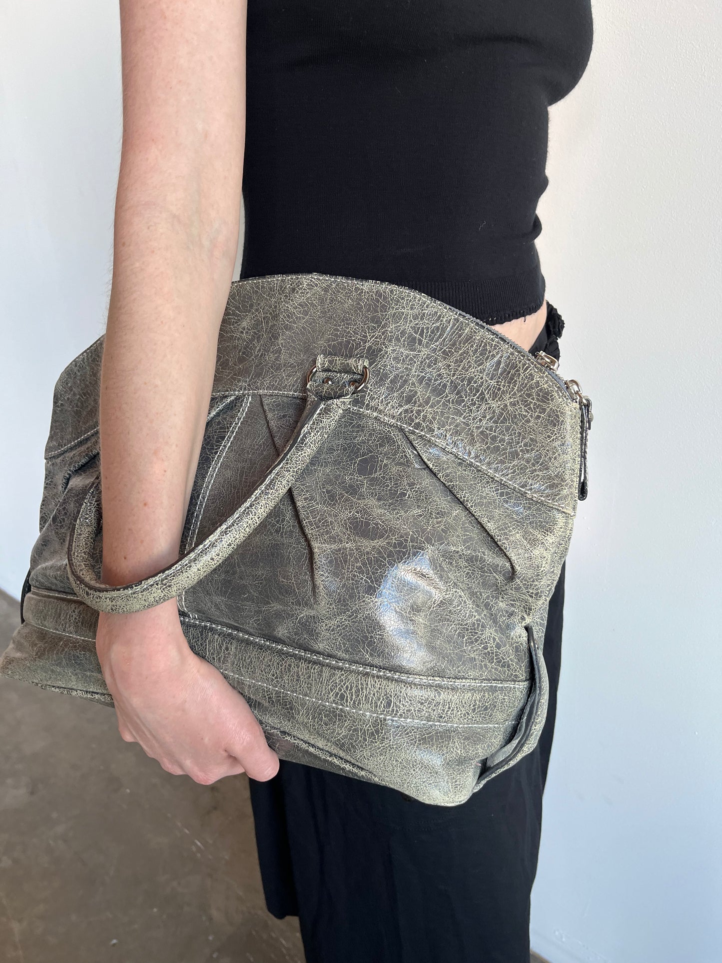 no 2385 / LEATHER