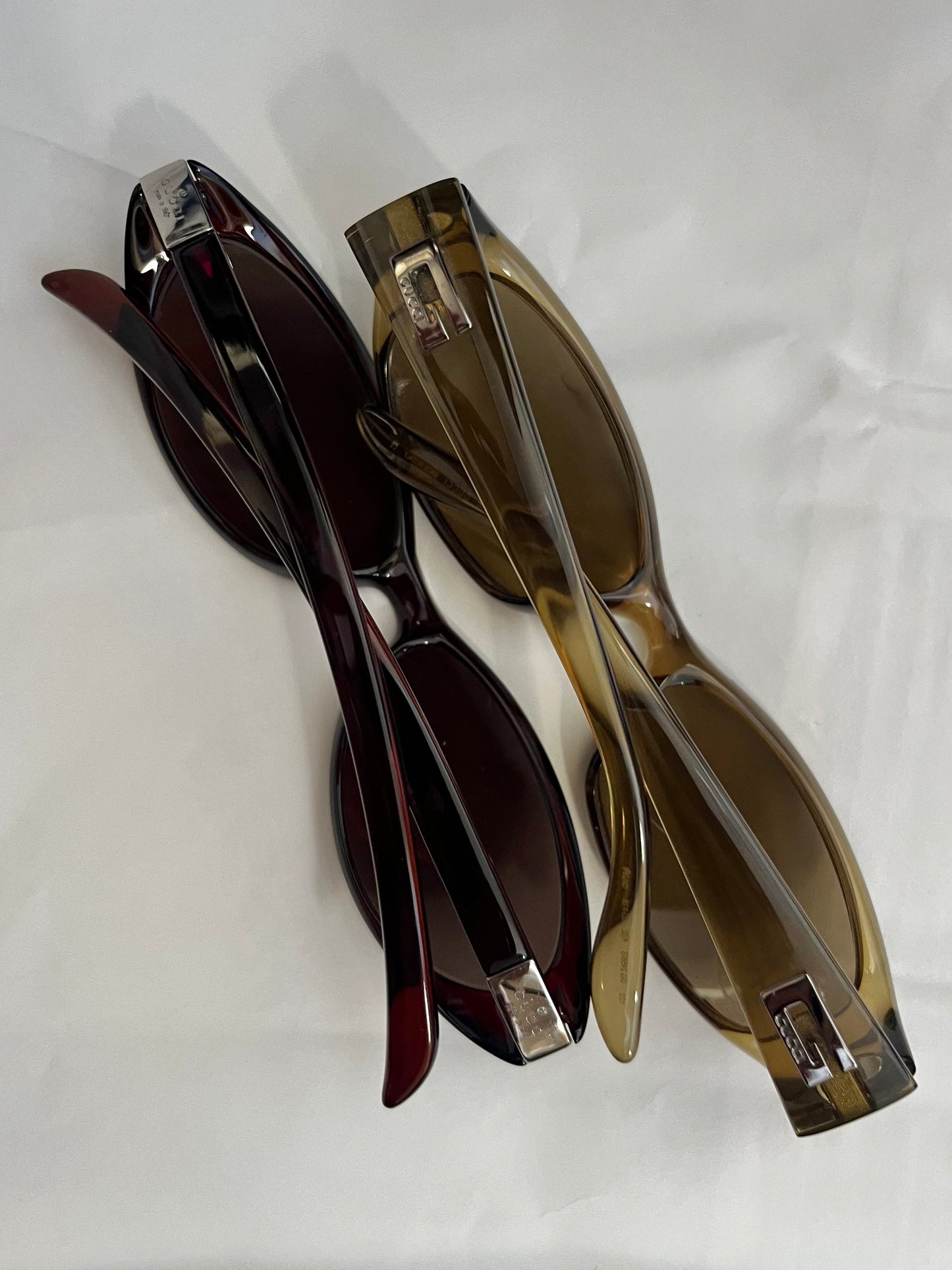 no 2383 / GUCCI