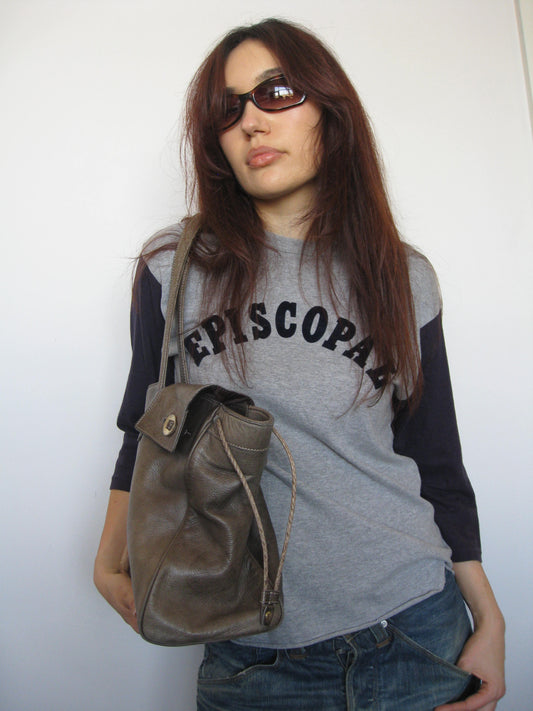 no 2590 / 'EPISCOPAL'