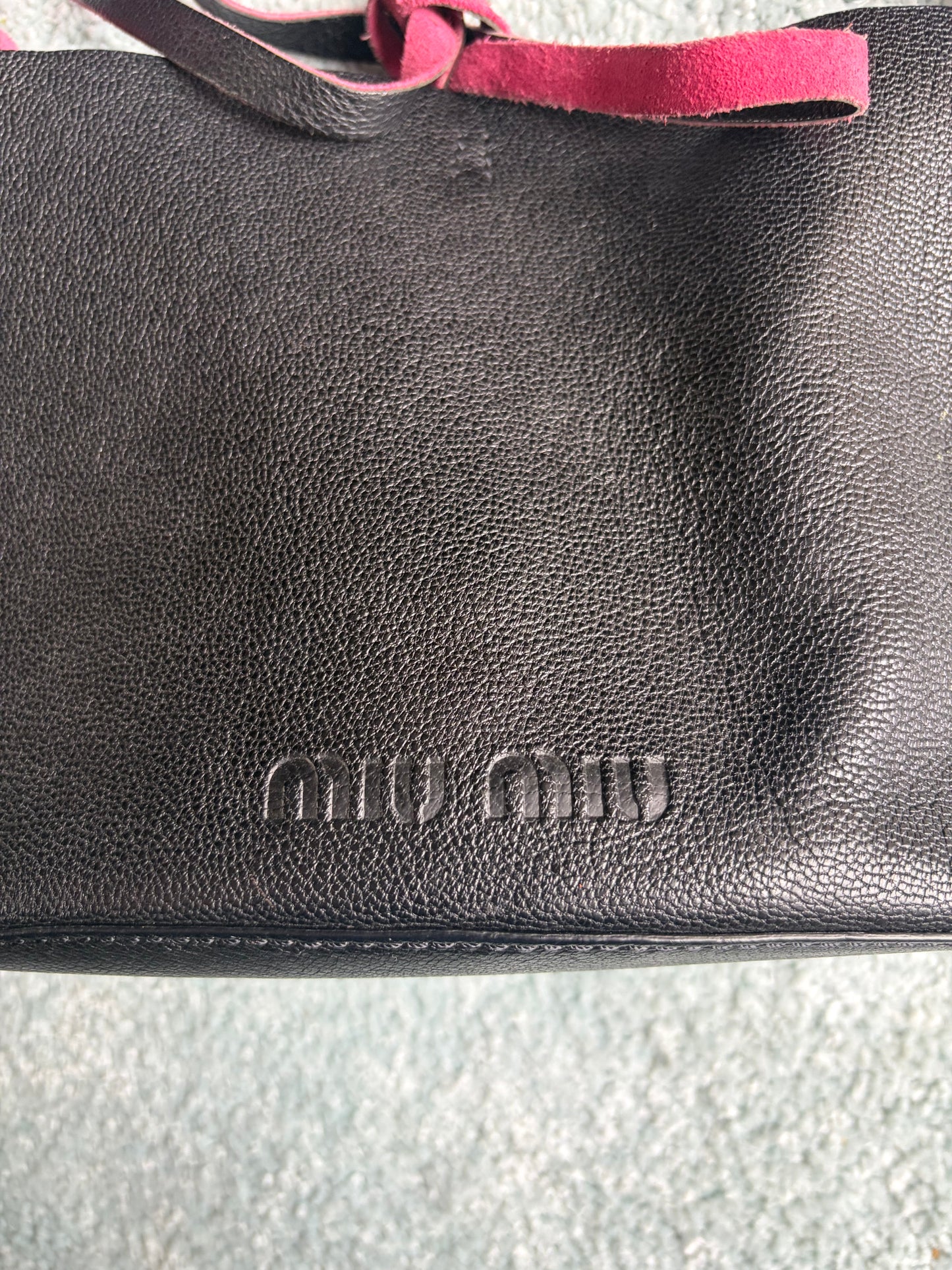 no 2541 / MIU MIU