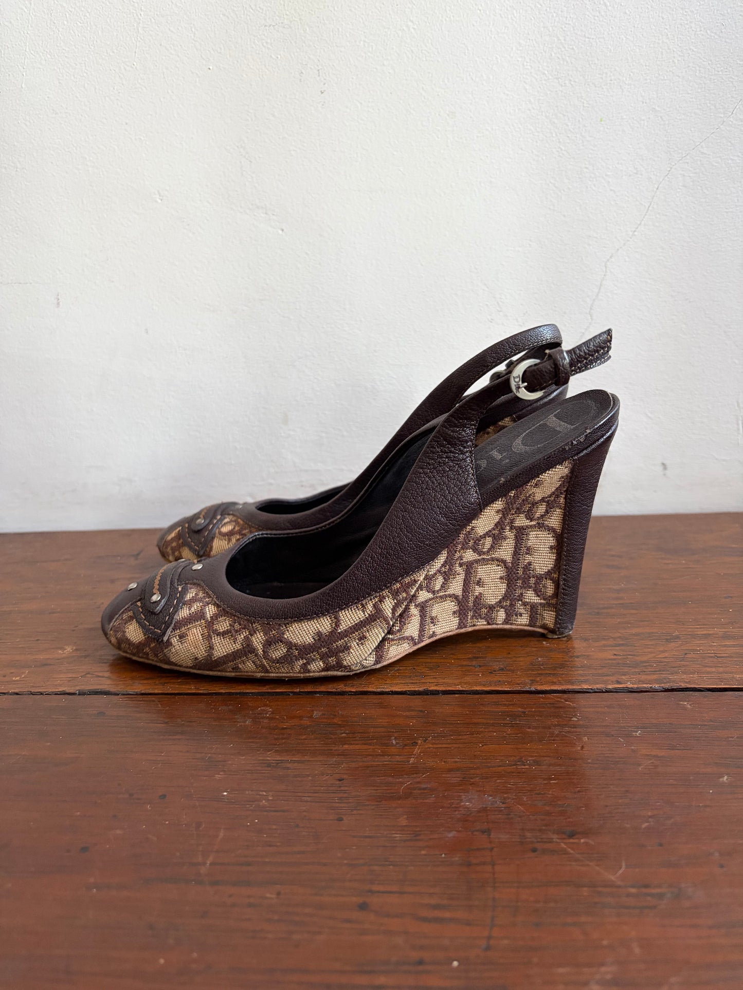 no 3025 / CHRISTIAN DIOR