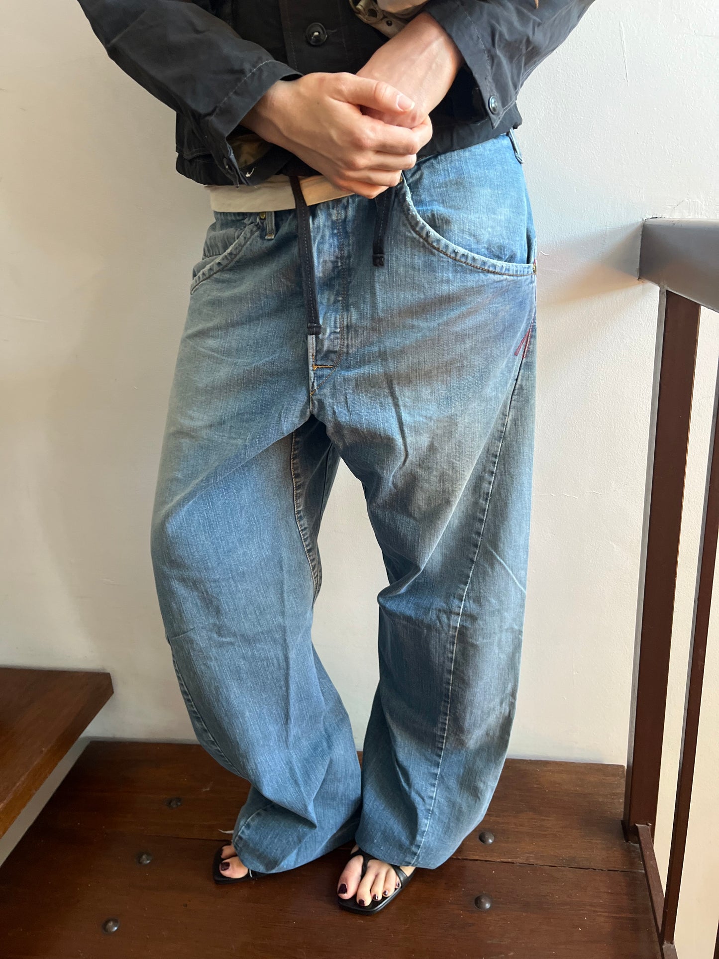 no 2412 / LEVIS ENGINEERED