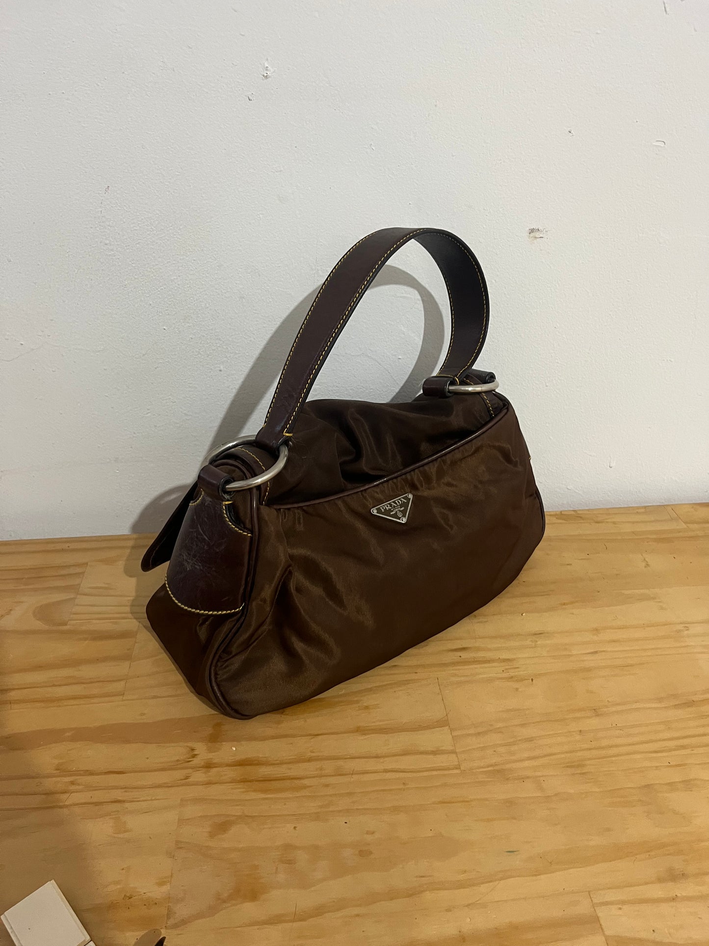 no 2504 / PRADA