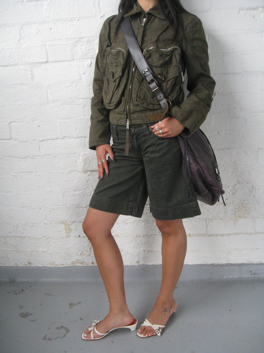 no 2427 / LEVIS