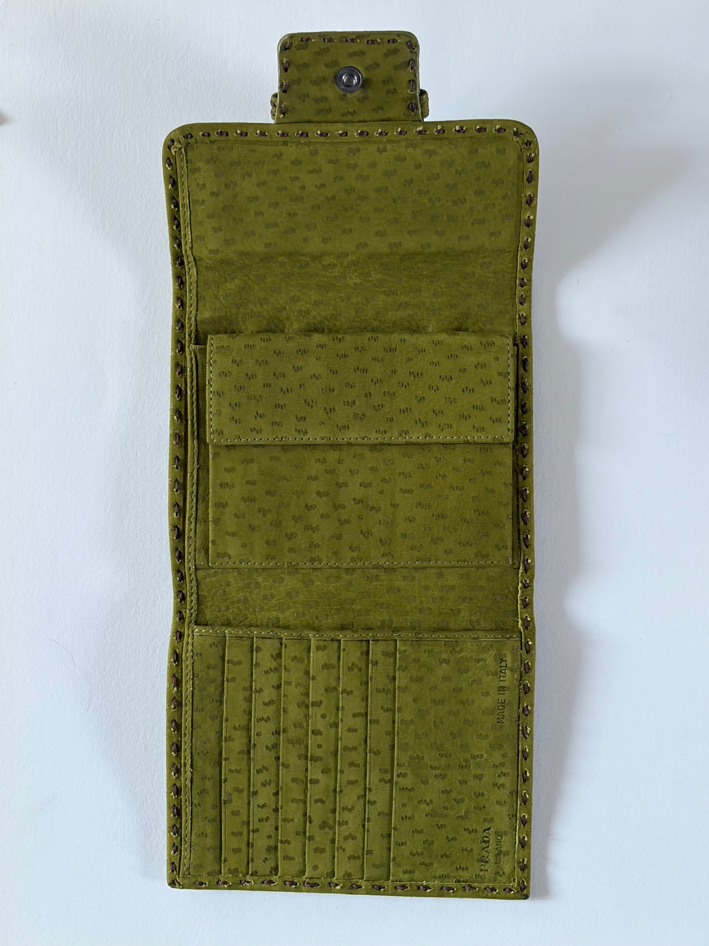 no 3029 / PRADA