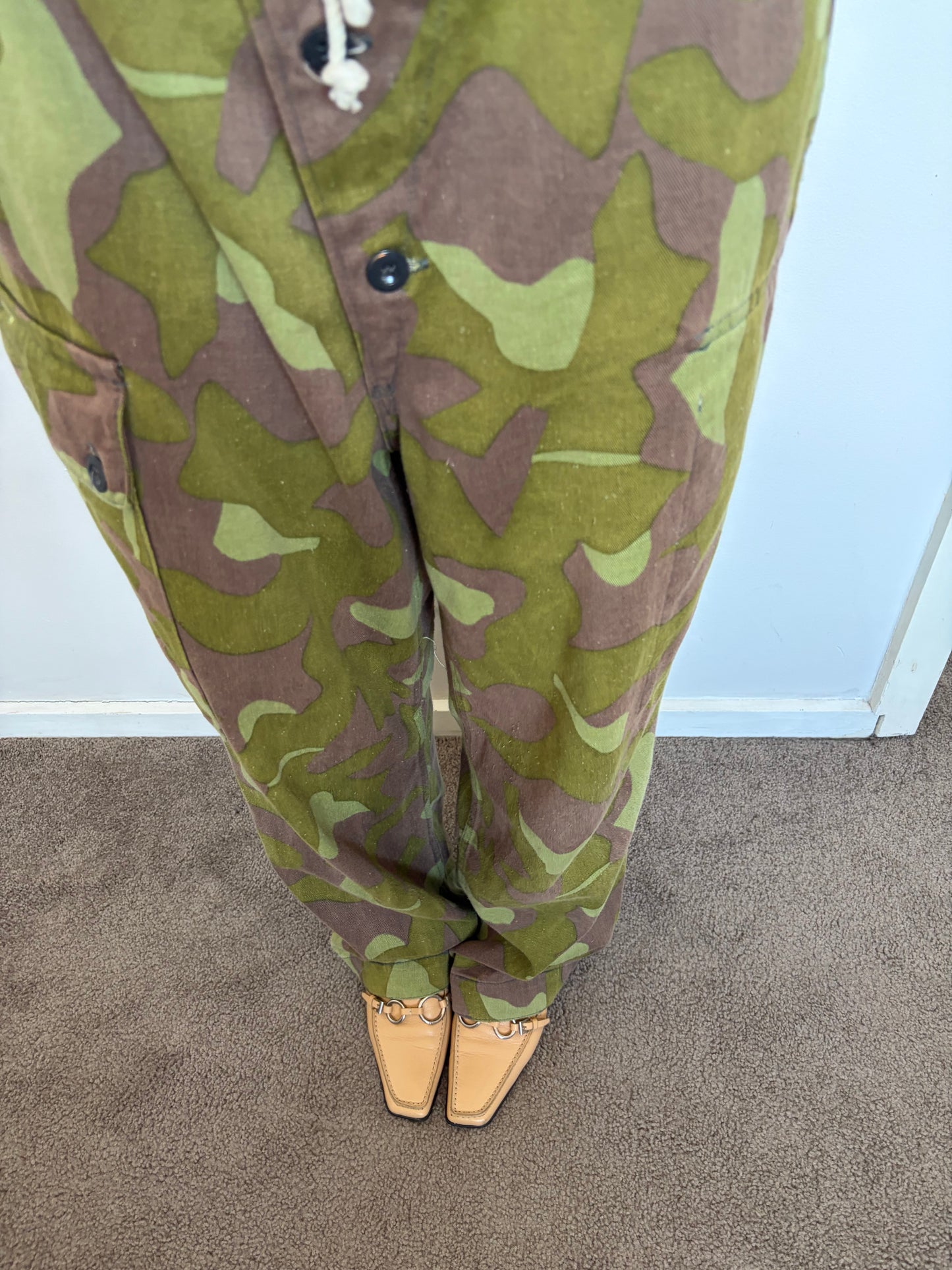 no 3022 / PRADA