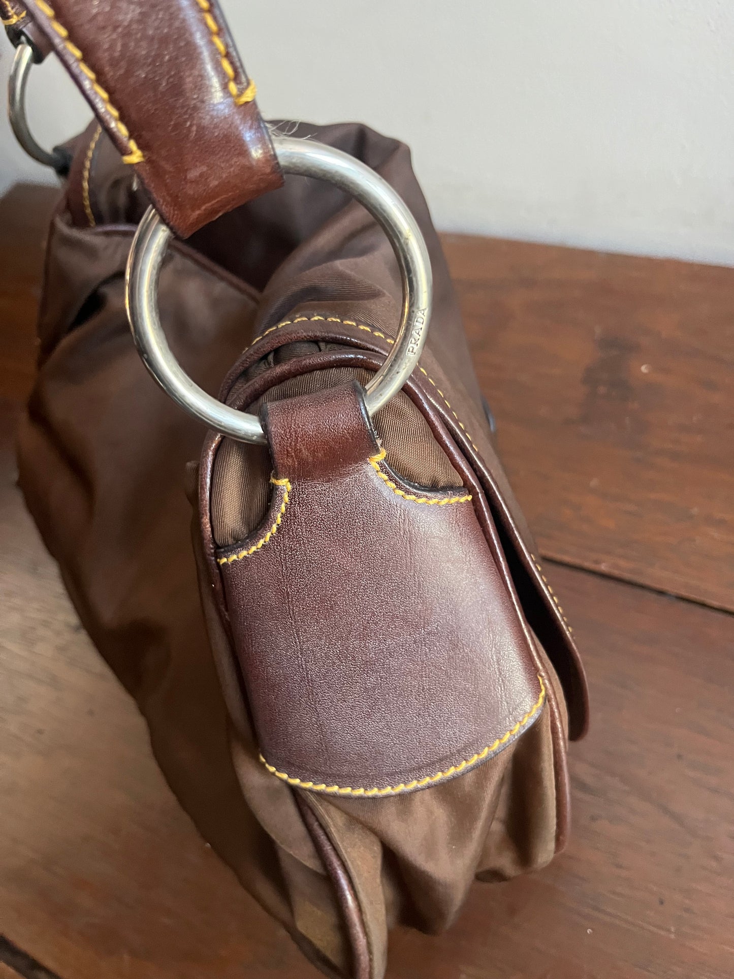 no 2504 / PRADA