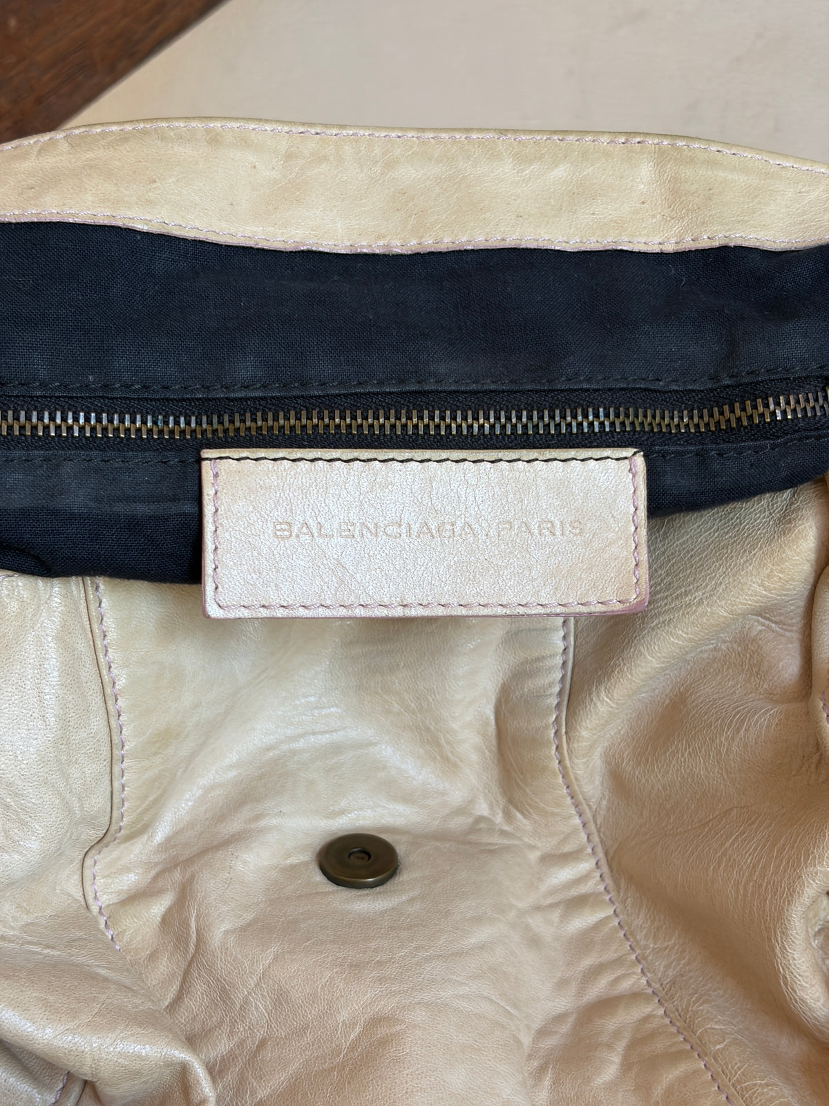 no 3291 / BALENCIAGA