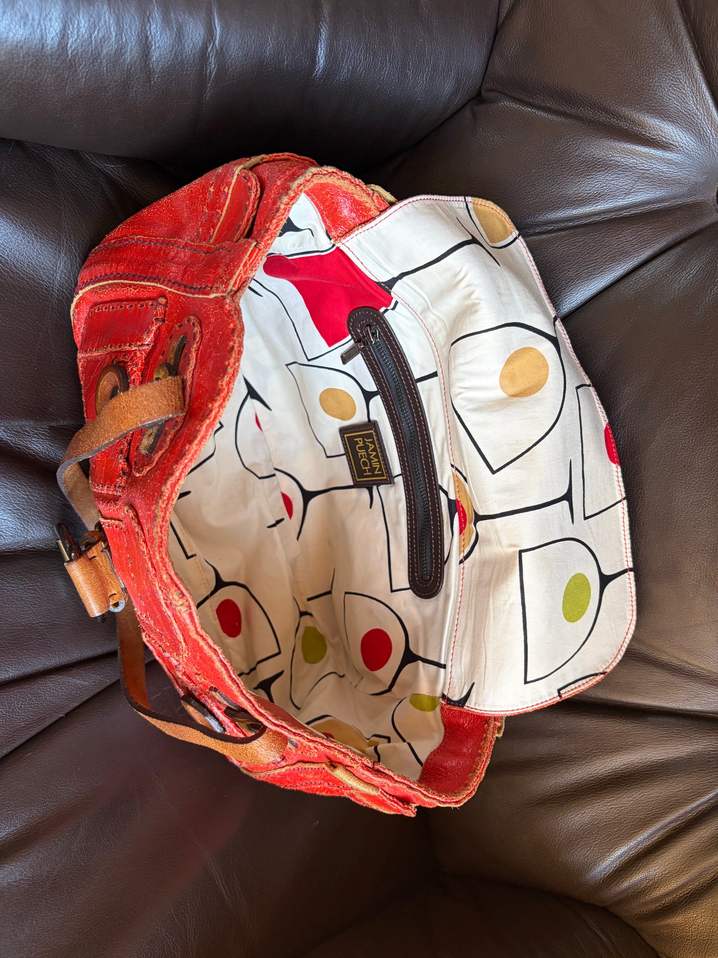 no 2524 / JAMIN PUECH