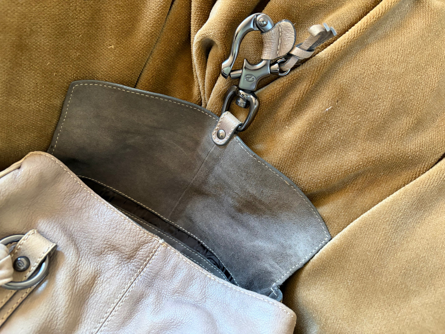 no 2507 / FRANCESCO BIASIA