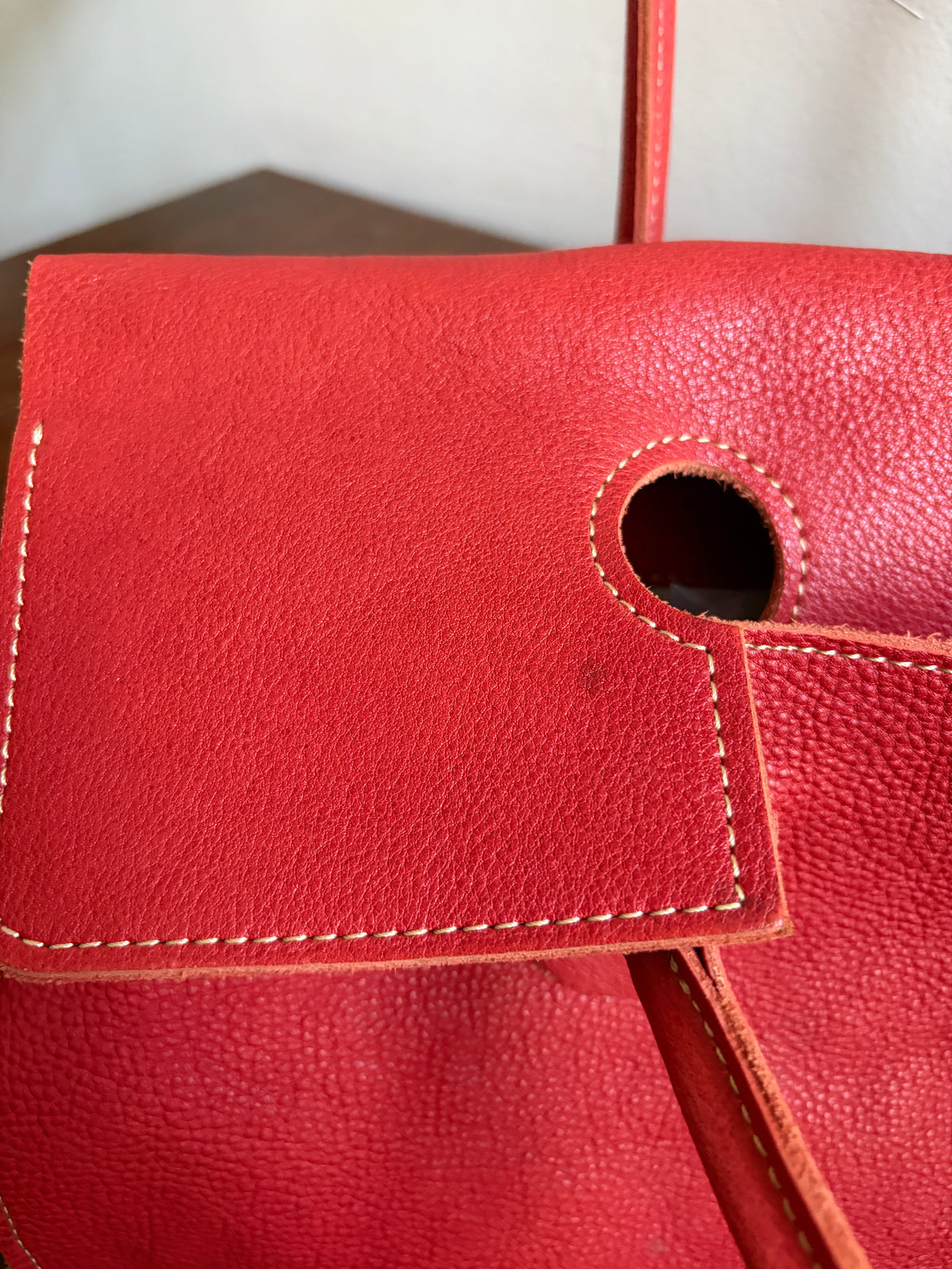 no 3282 / RED