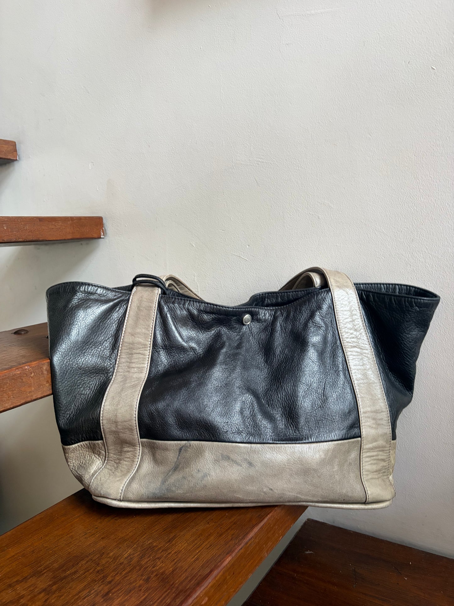 no 3148 / LEATHER BAG