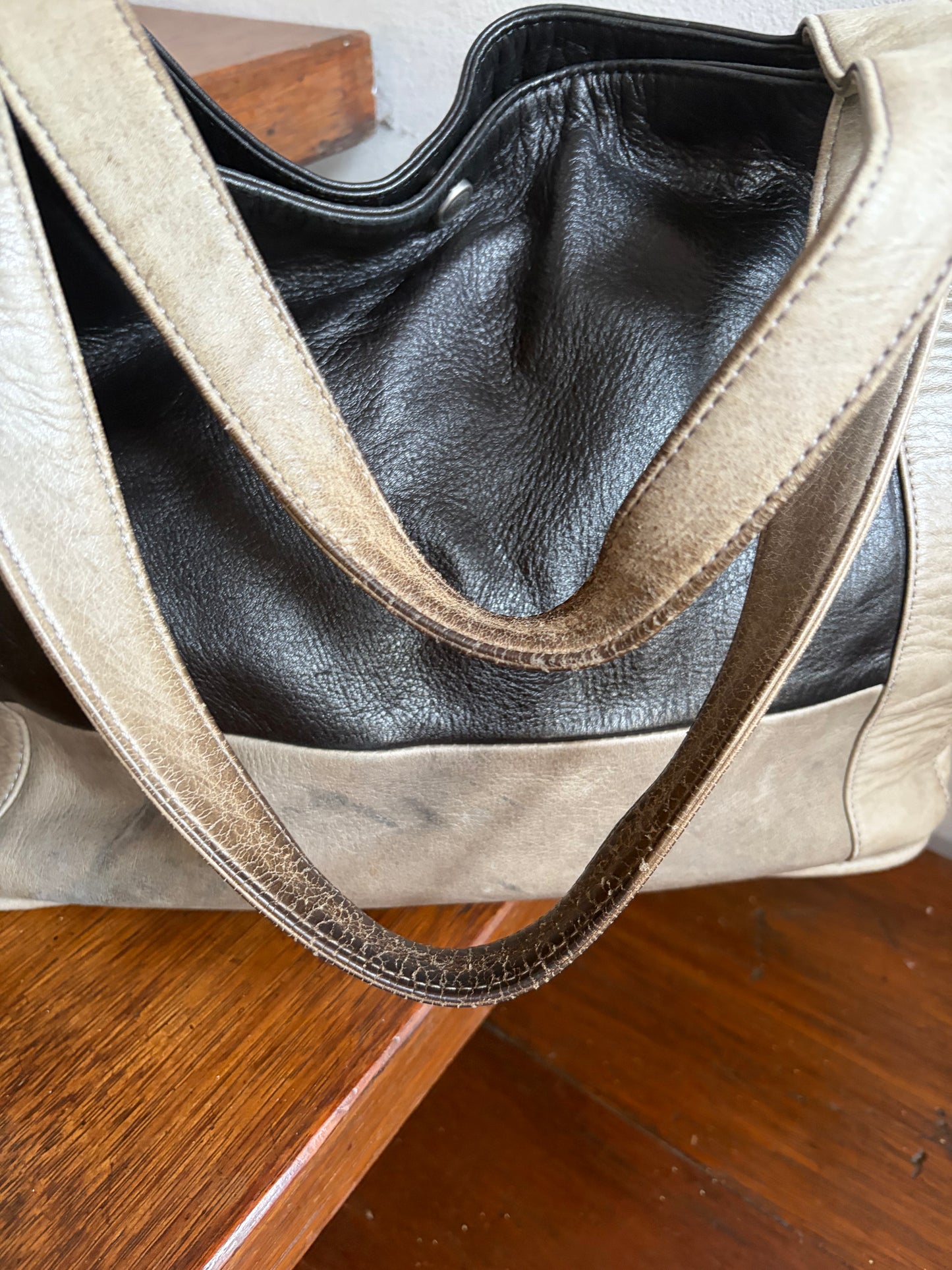 no 3148 / LEATHER BAG