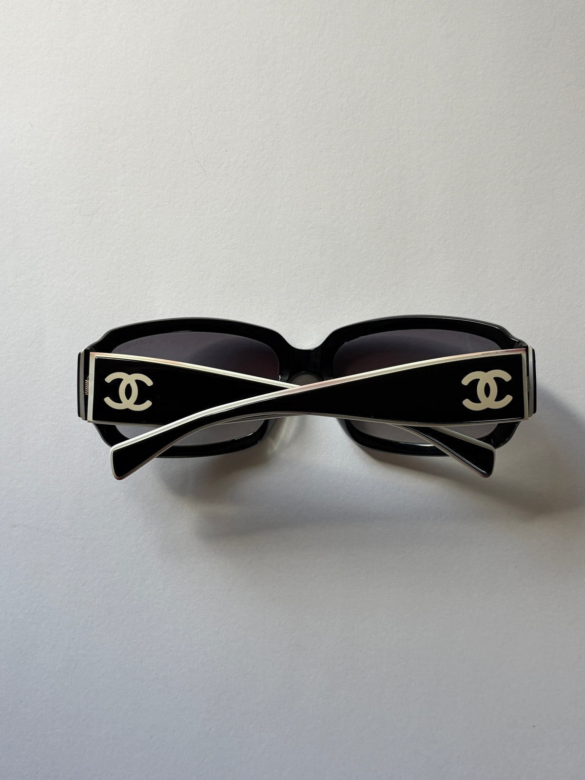 no 3326 / CHANEL