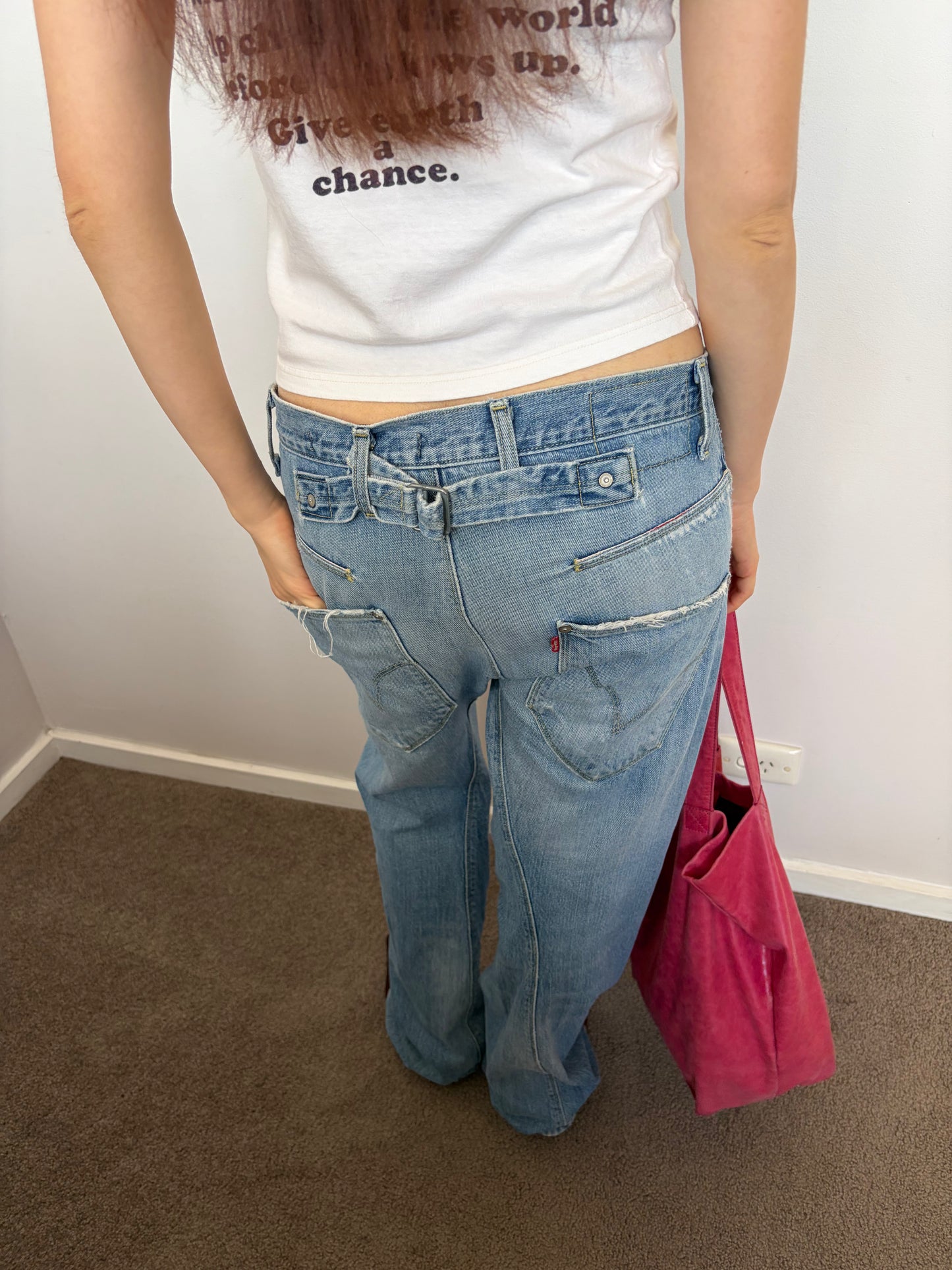 no 3080 / LEVIS ENGINEERED