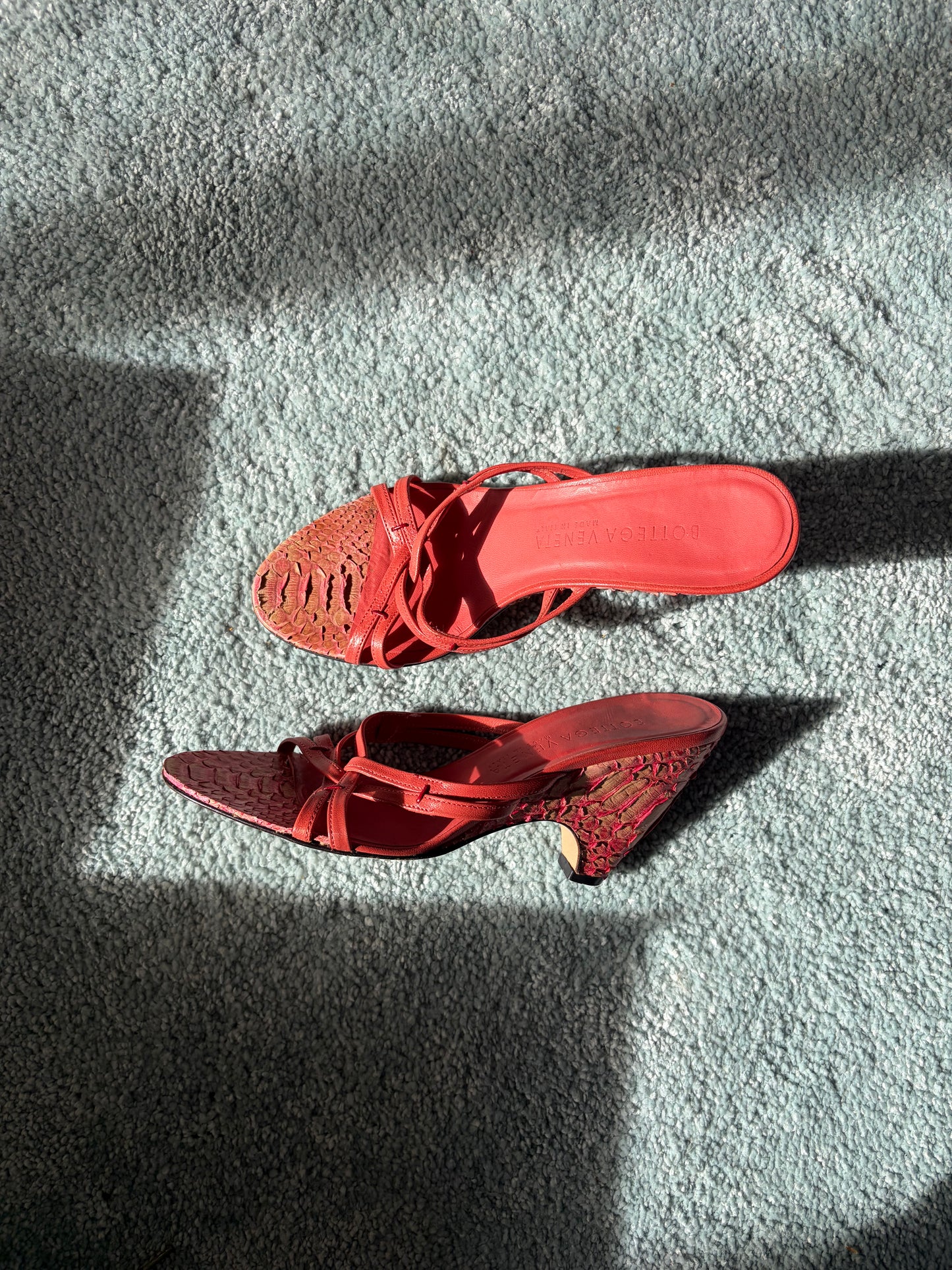 no 3082 / BOTTEGA VENETA