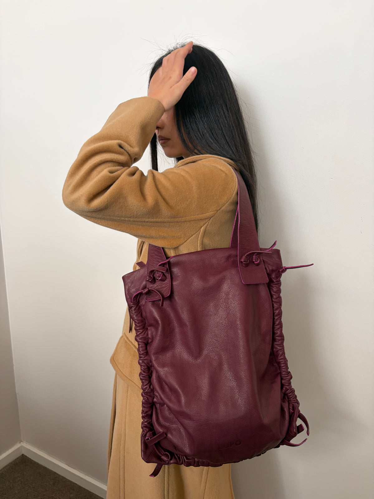 no 3246 / LEATHER BAG