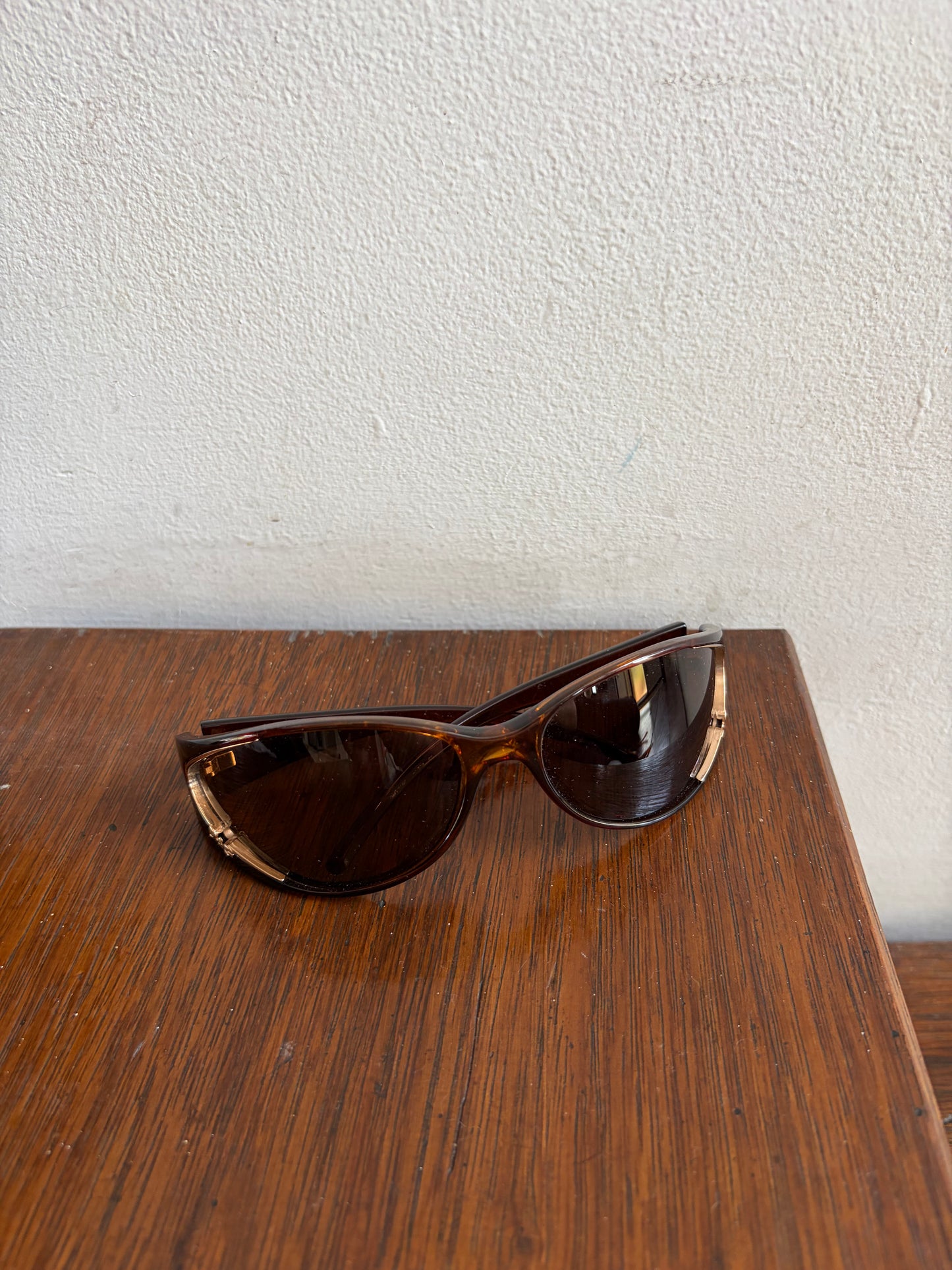 no 2534 / DOLCE & GABBANA