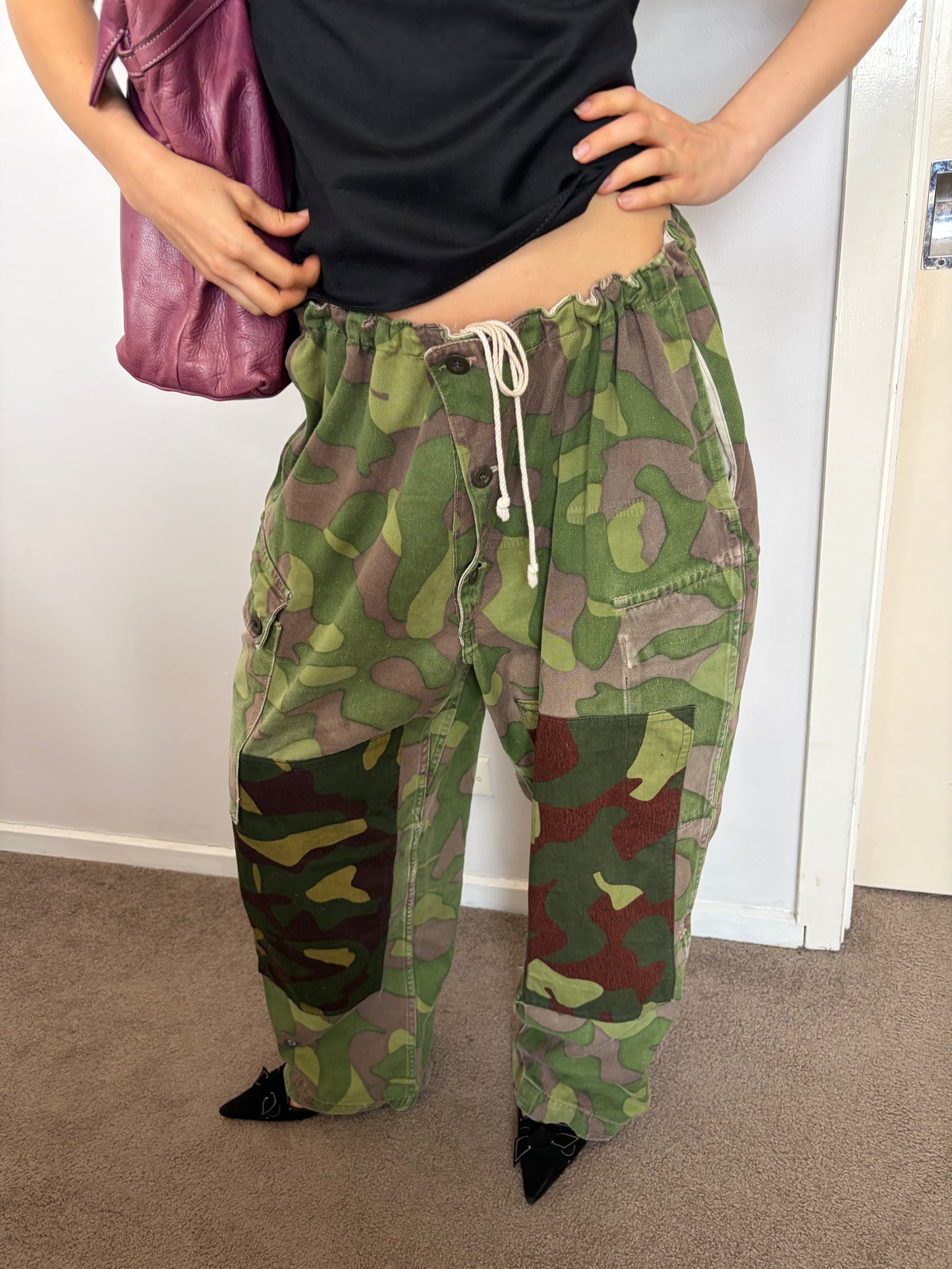 no 3100 / ARMY SURPLUS