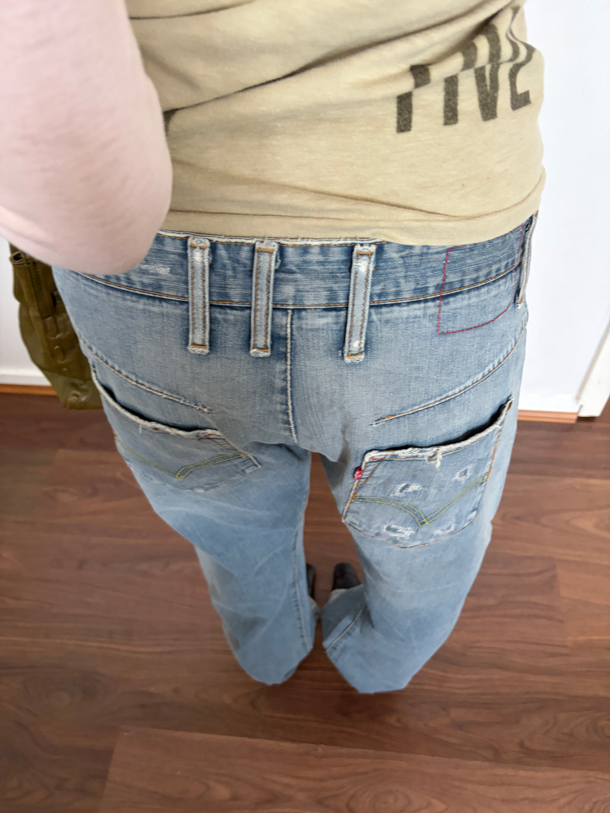 no 3385 / LEVIS ENGINEERED W31 L32