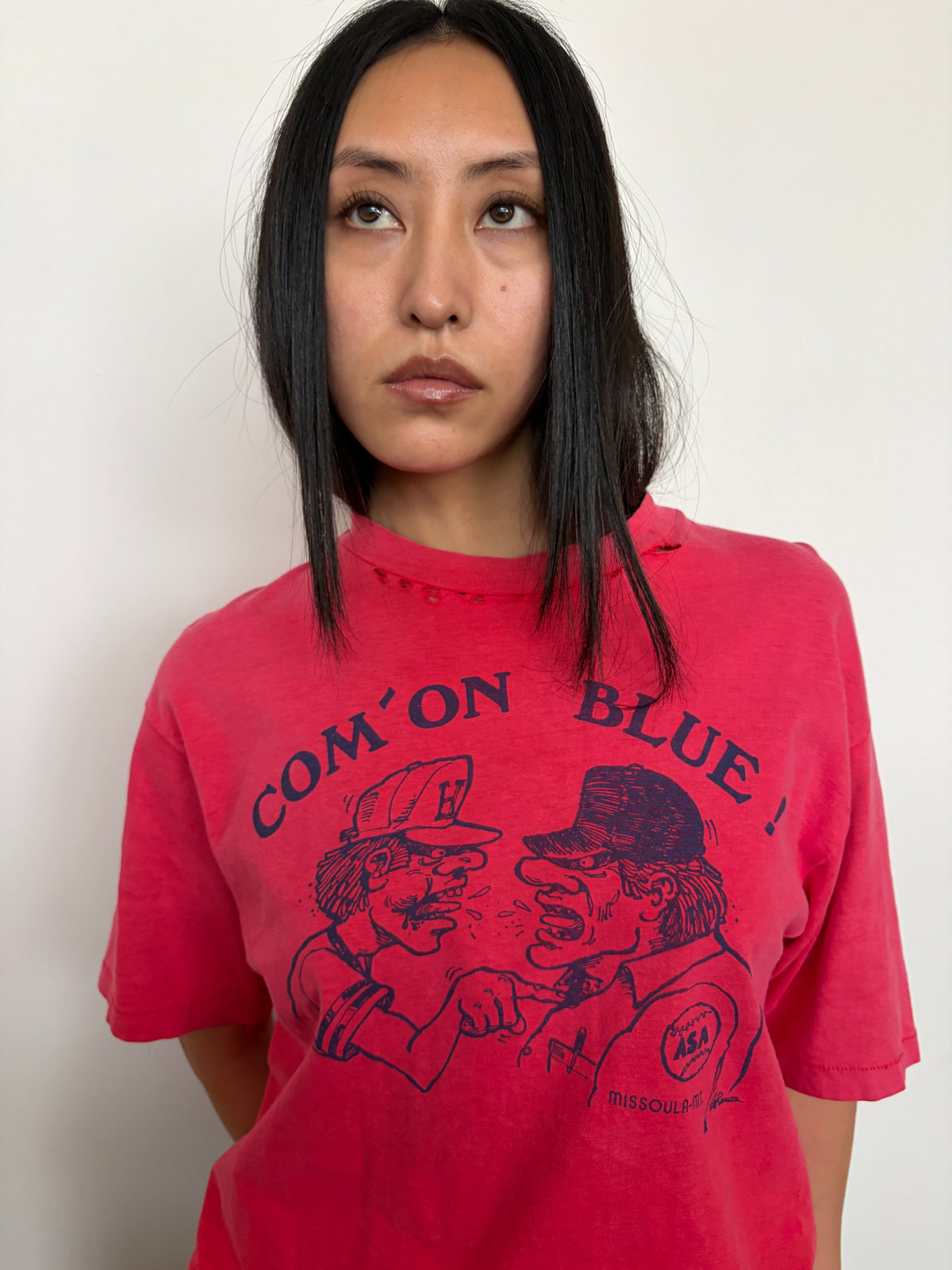no 3377 / 80s TEE