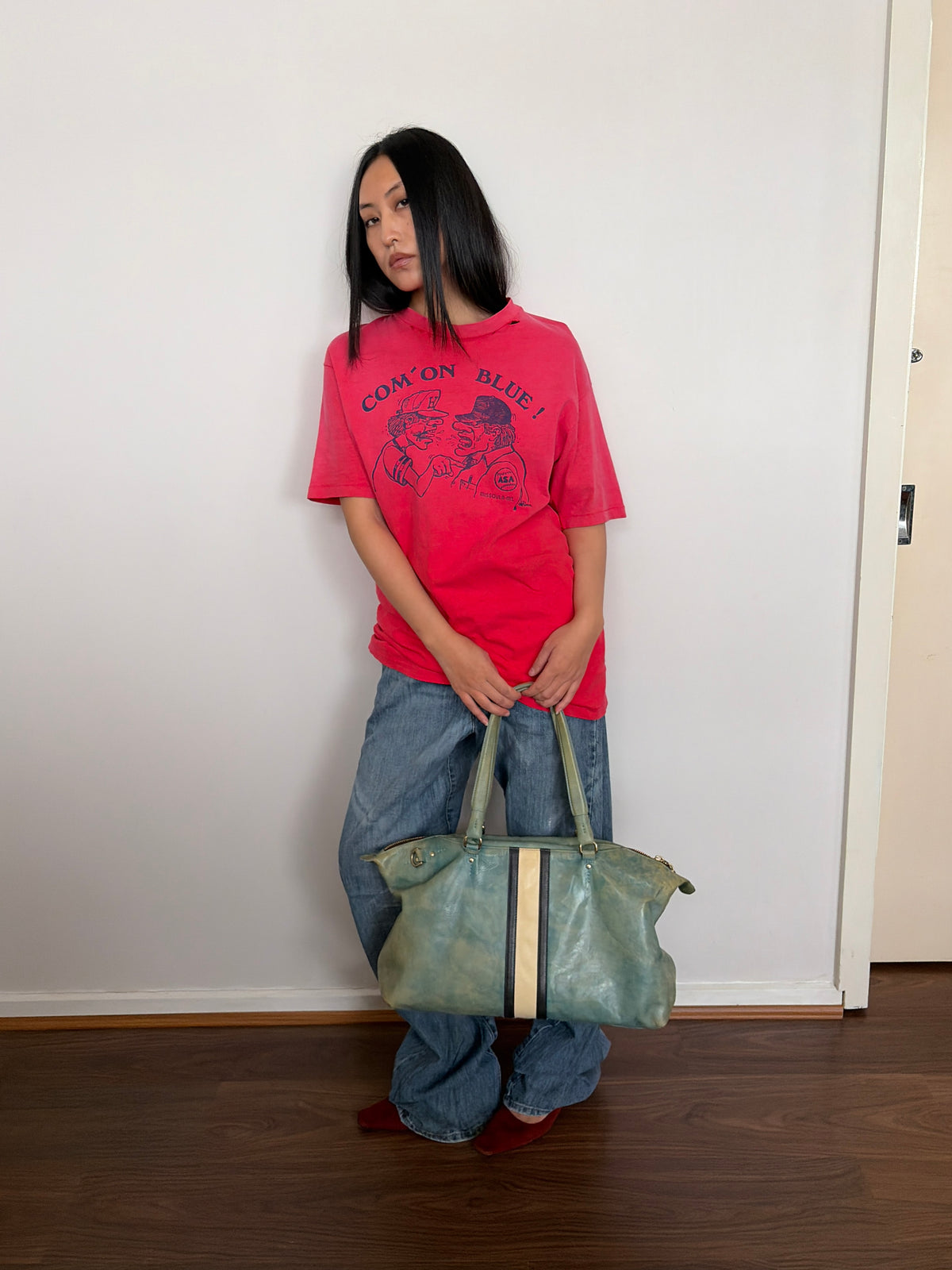 no 3377 / 80s TEE
