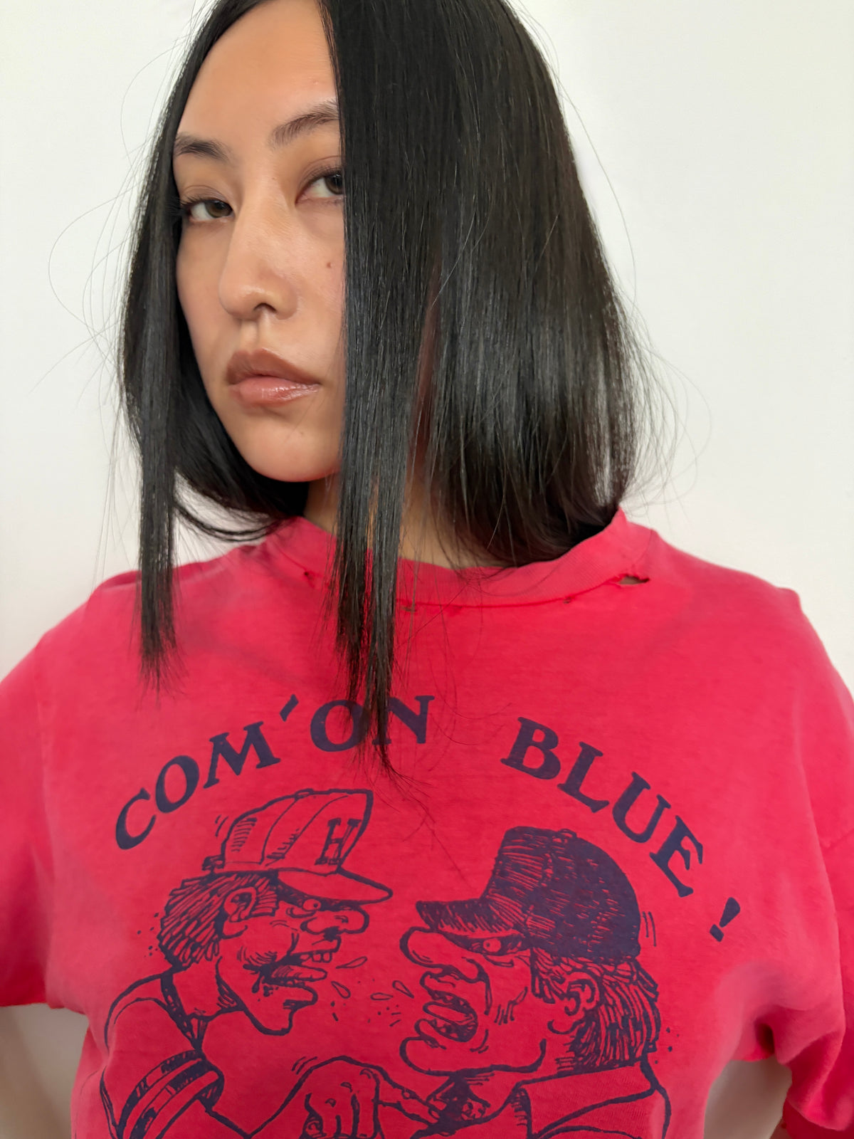 no 3377 / 80s TEE