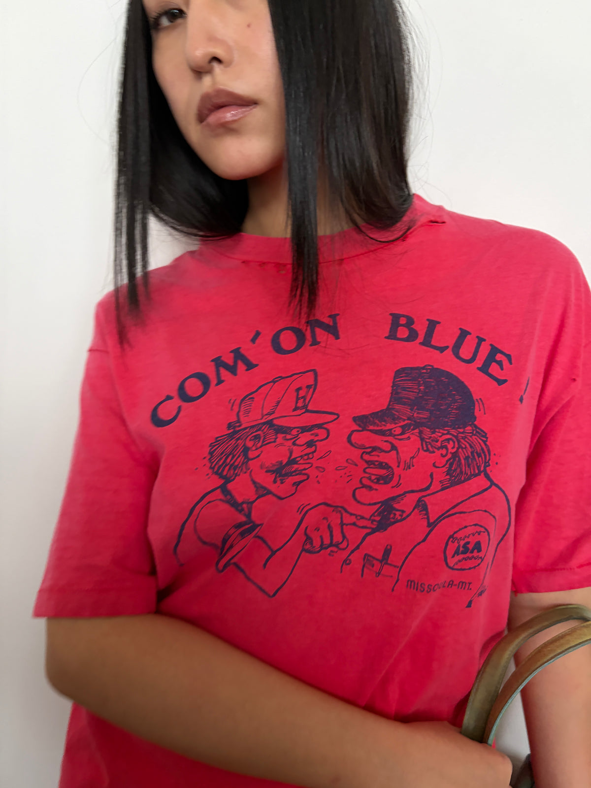 no 3377 / 80s TEE