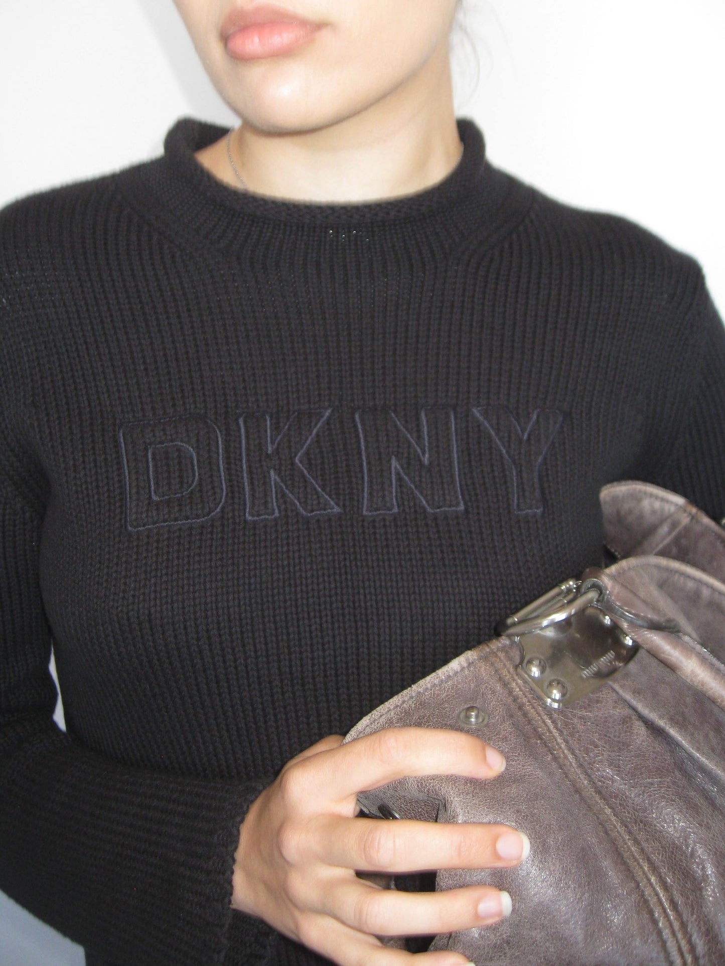 no 2497 / DKNY