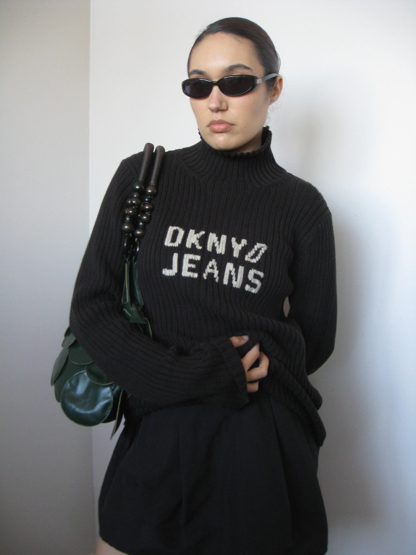 no 2609 / DKNY