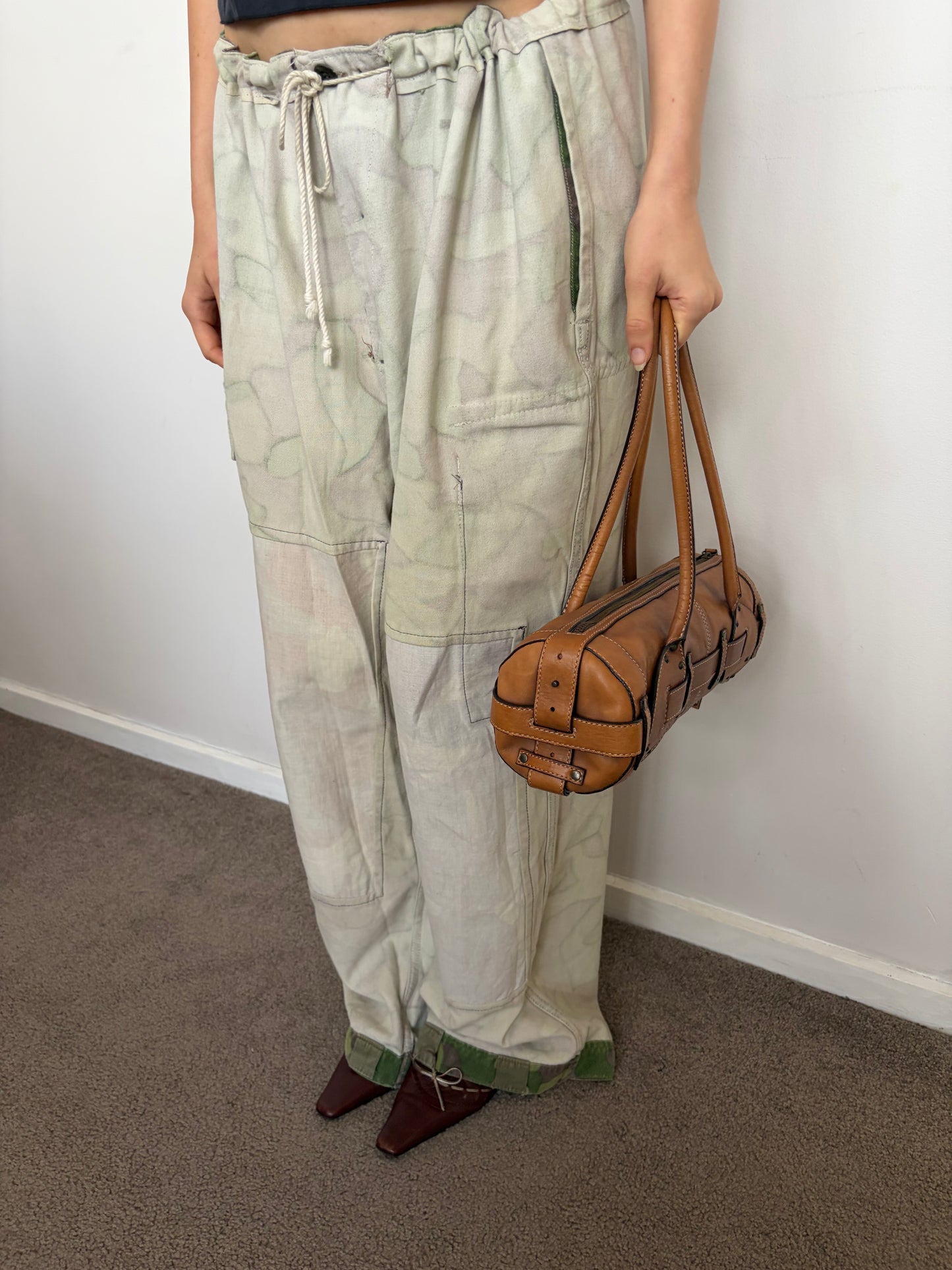 no 3100 / ARMY SURPLUS