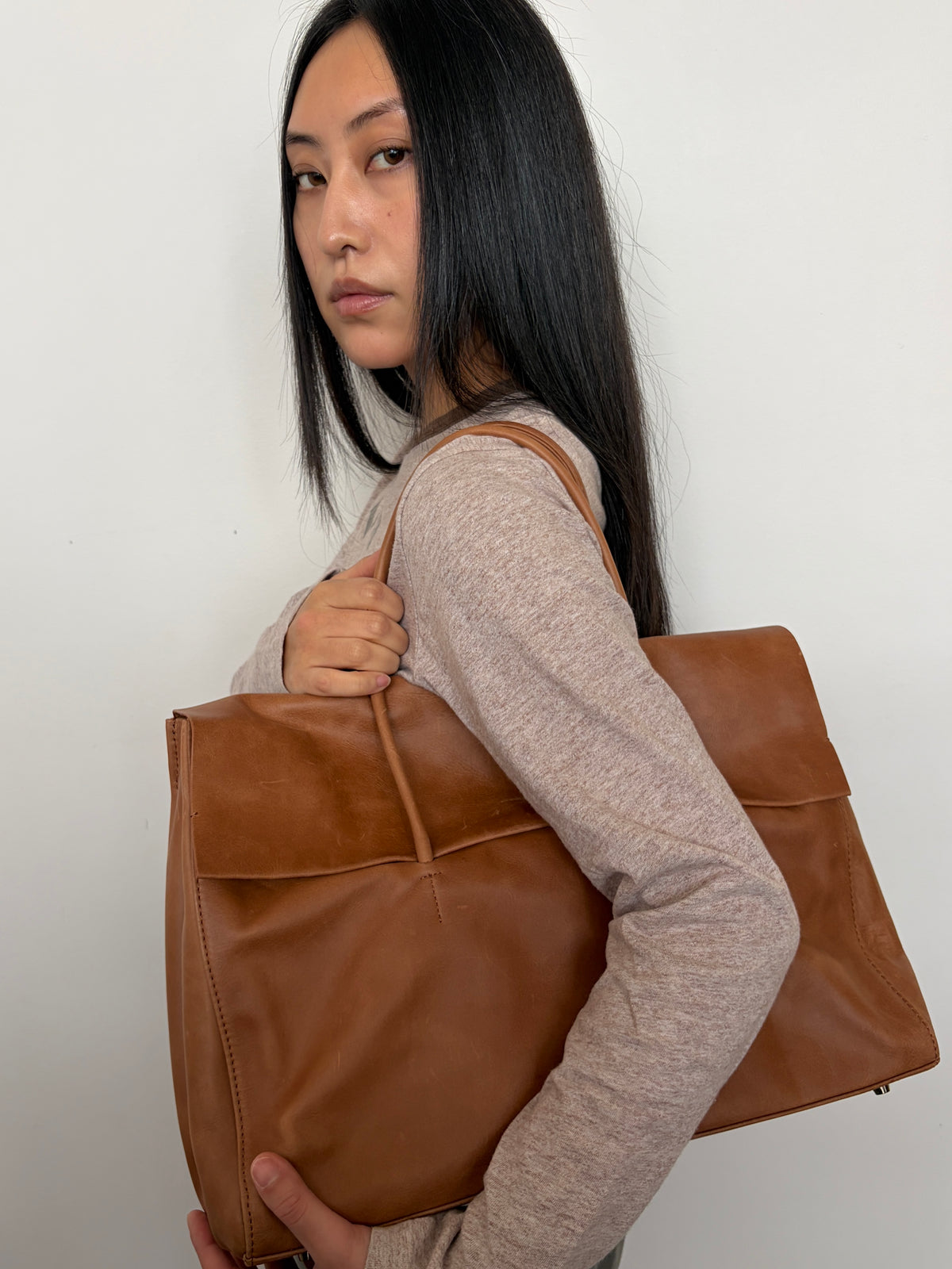 no 3269 / LEATHER BAG