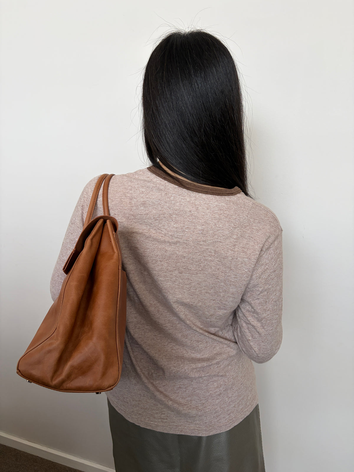 no 3269 / LEATHER BAG