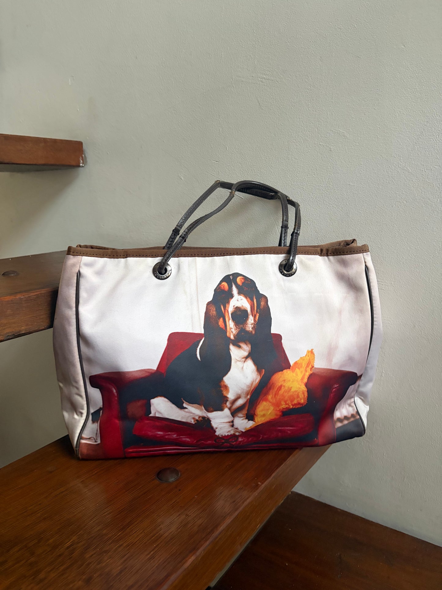 no 3190 / ANYA HINDMARCH BASSET HOUND