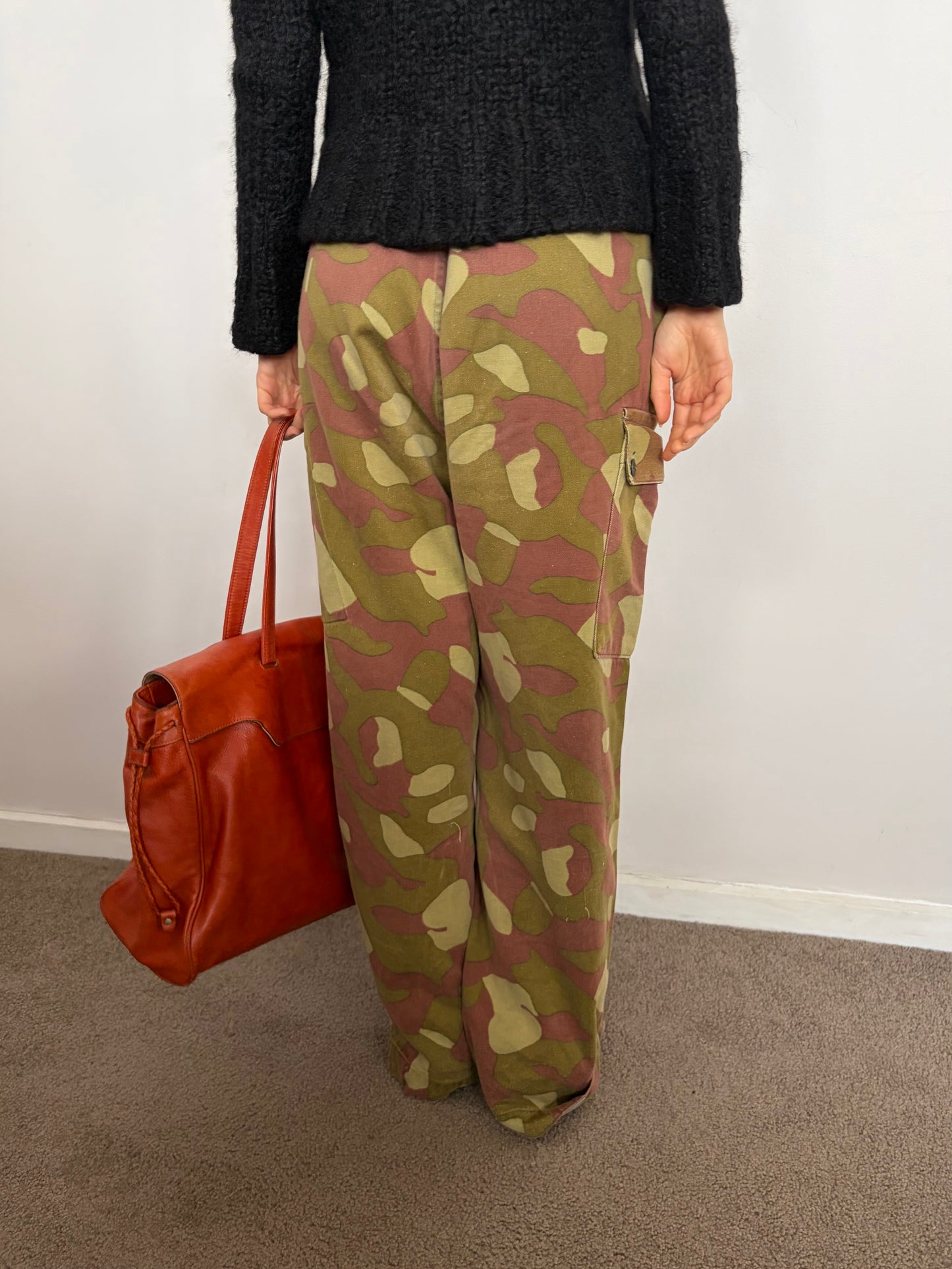 no 3101 / ARMY SURPLUS
