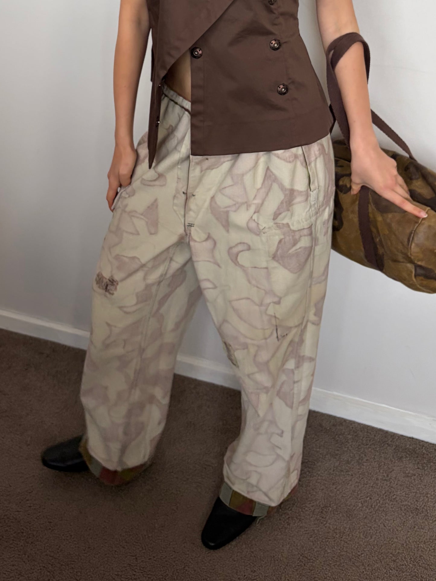 no 3101 / ARMY SURPLUS