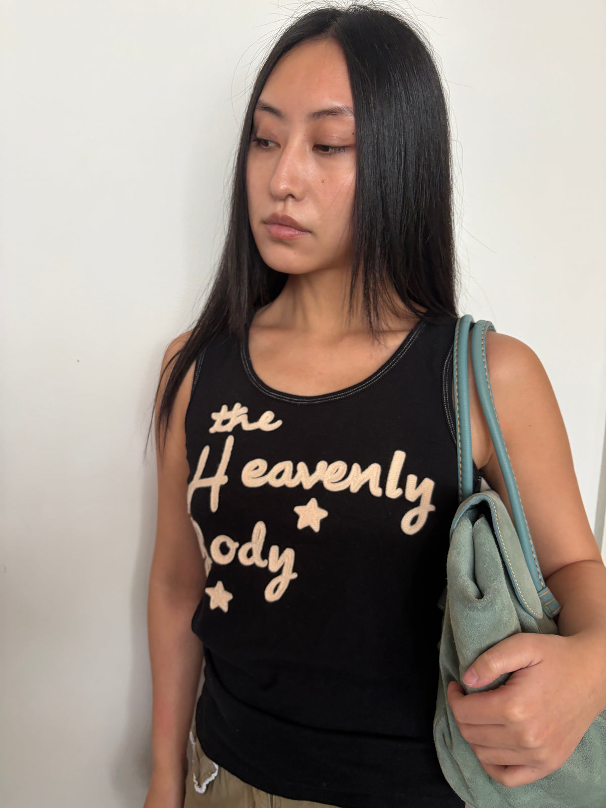 no 3275 / HEAVENLY BODY