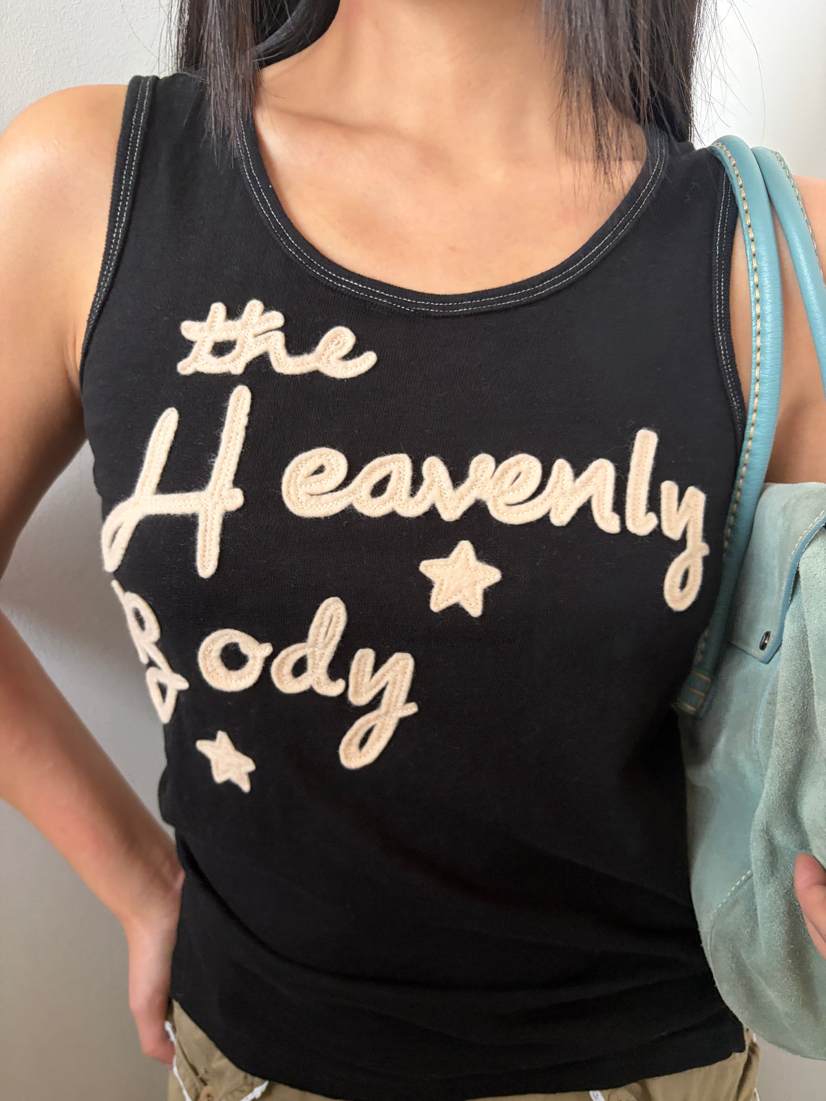 no 3275 / HEAVENLY BODY