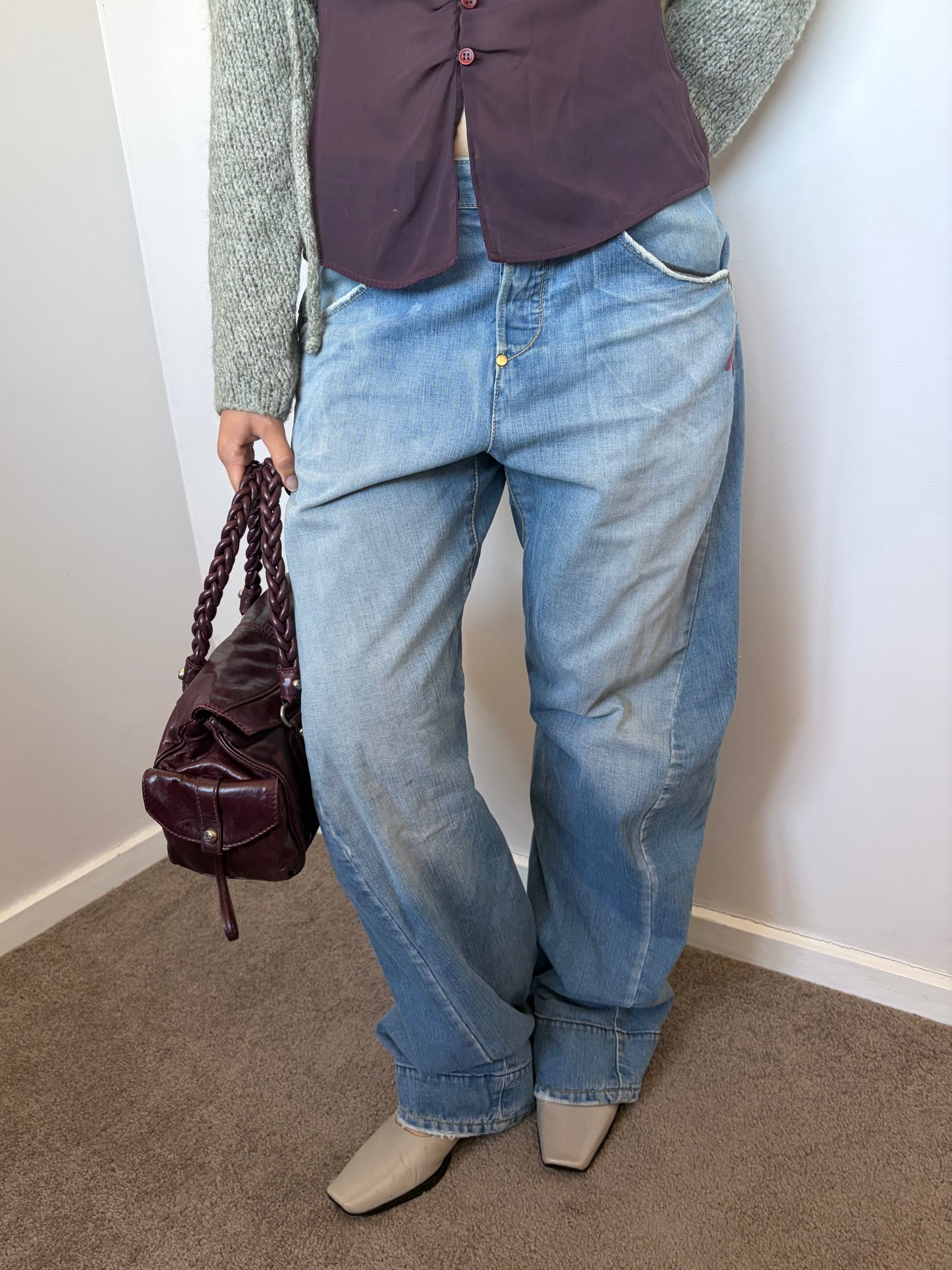 no 2605 / LEVIS ENGINEERED