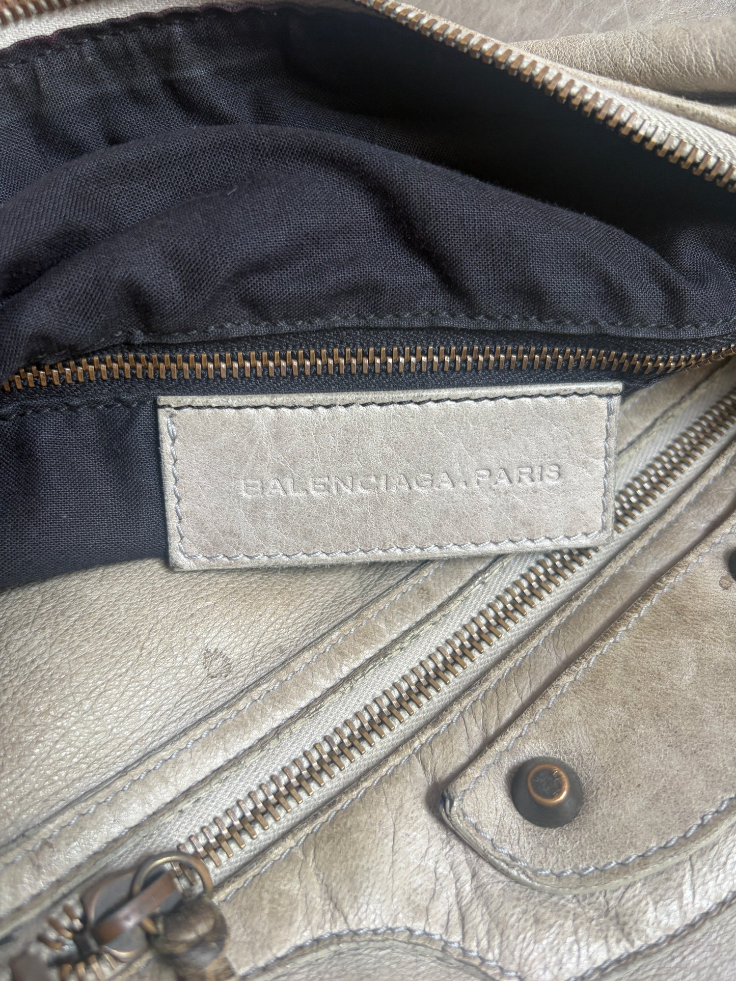 no 3236 / BALENCIAGA COURIER XL