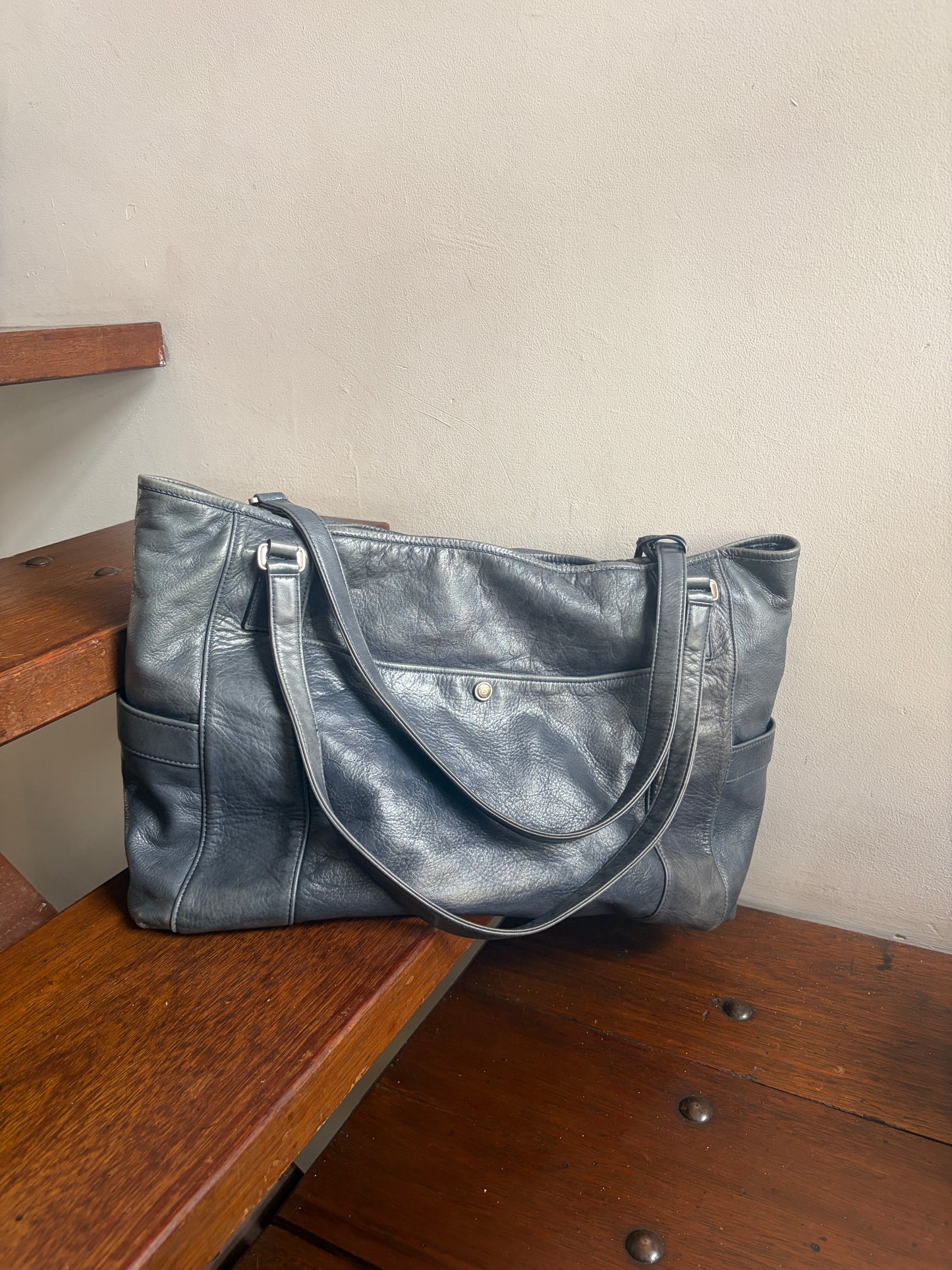 no 3230 / WEEKENDER