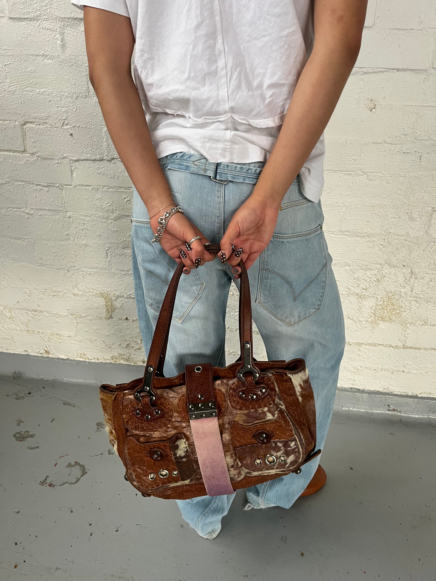 no 2390 / JAMIN PUECH